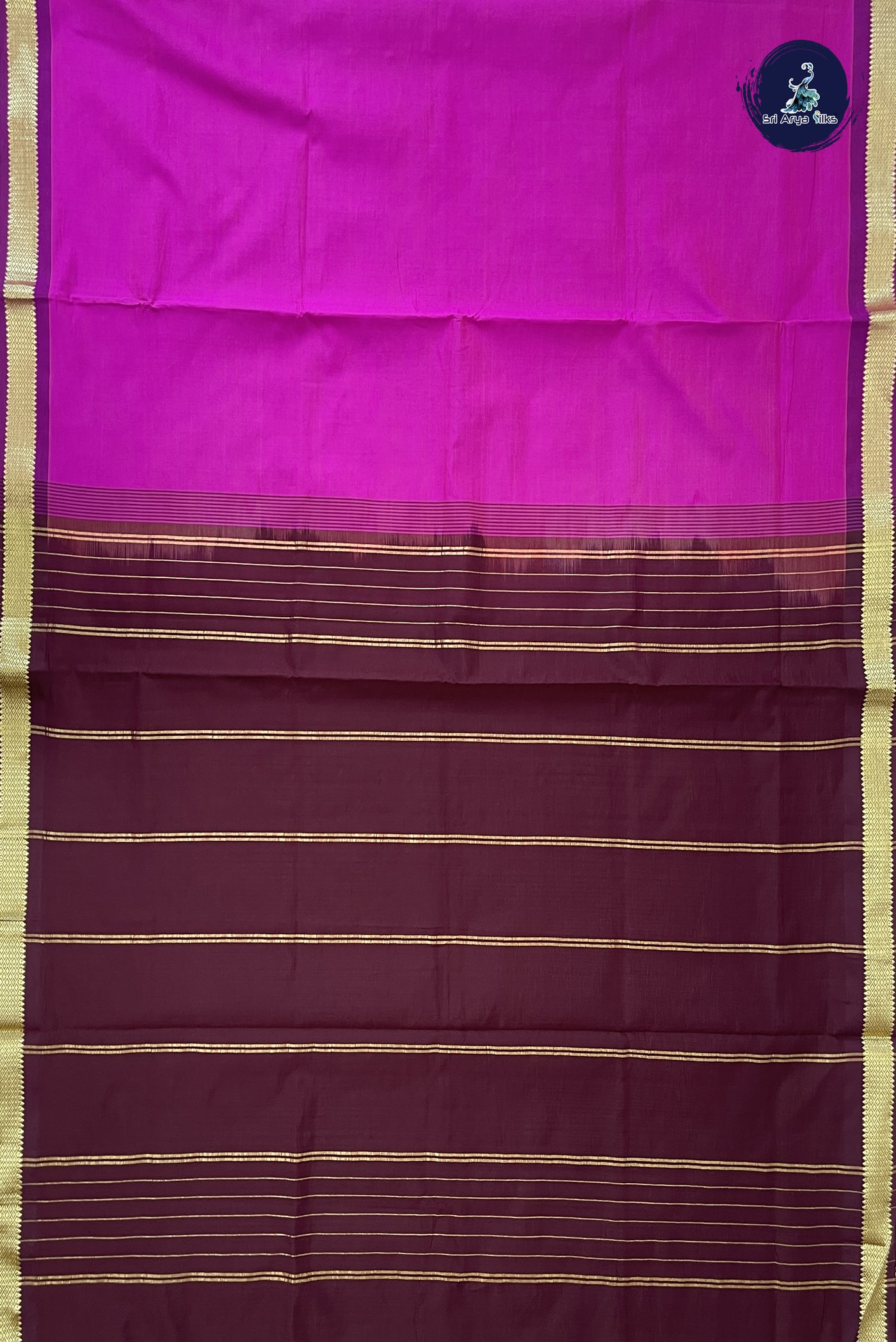 Magenta Kanchi Semi Silk Cotton Saree With Plain Pattern