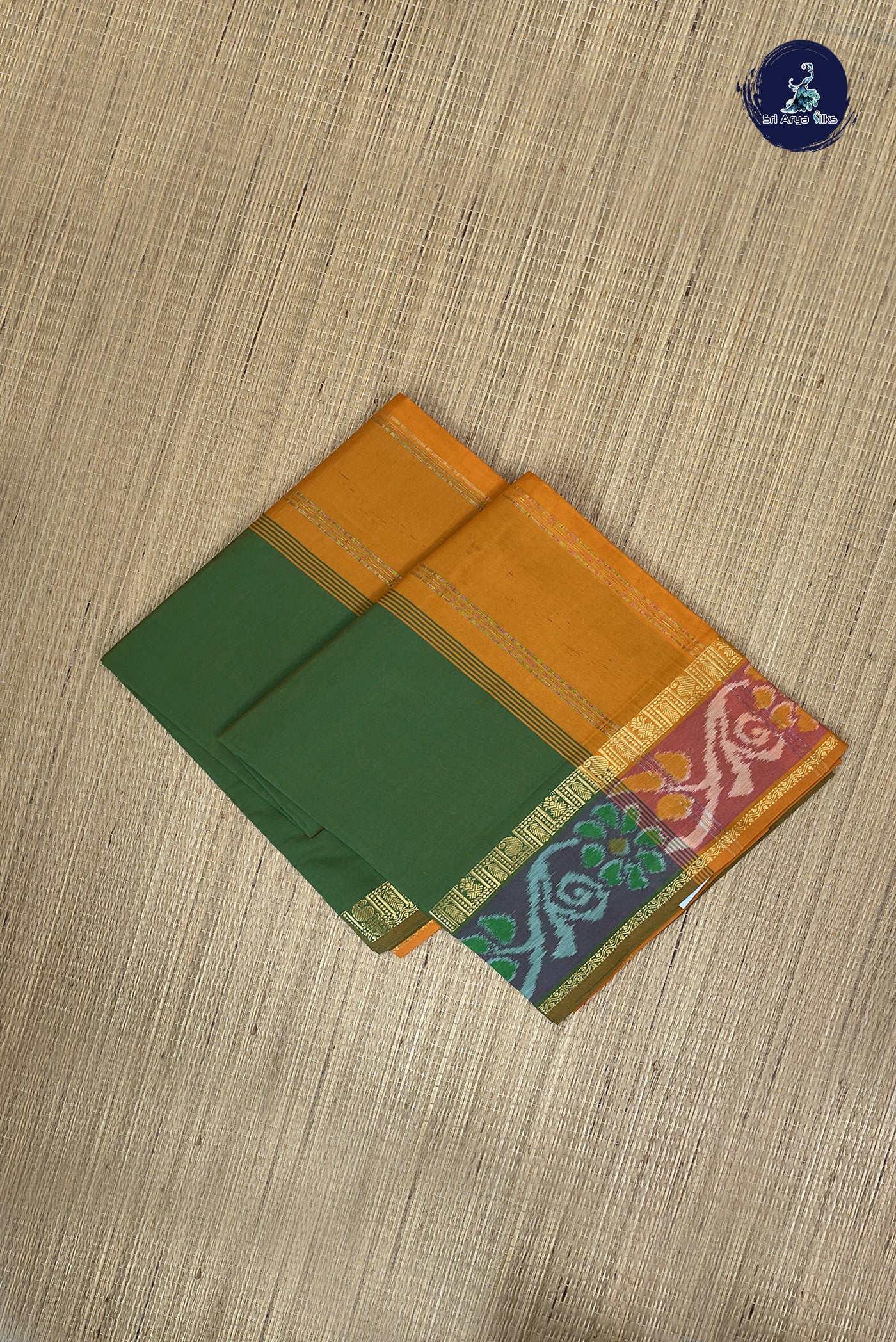 Green Kanchi Semi Silk Cotton Saree With Plain Pattern