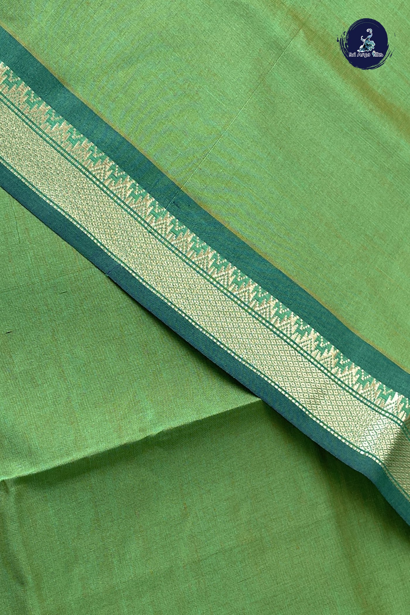 Light Green Kanchi Semi Silk Cotton Saree With Plain Pattern