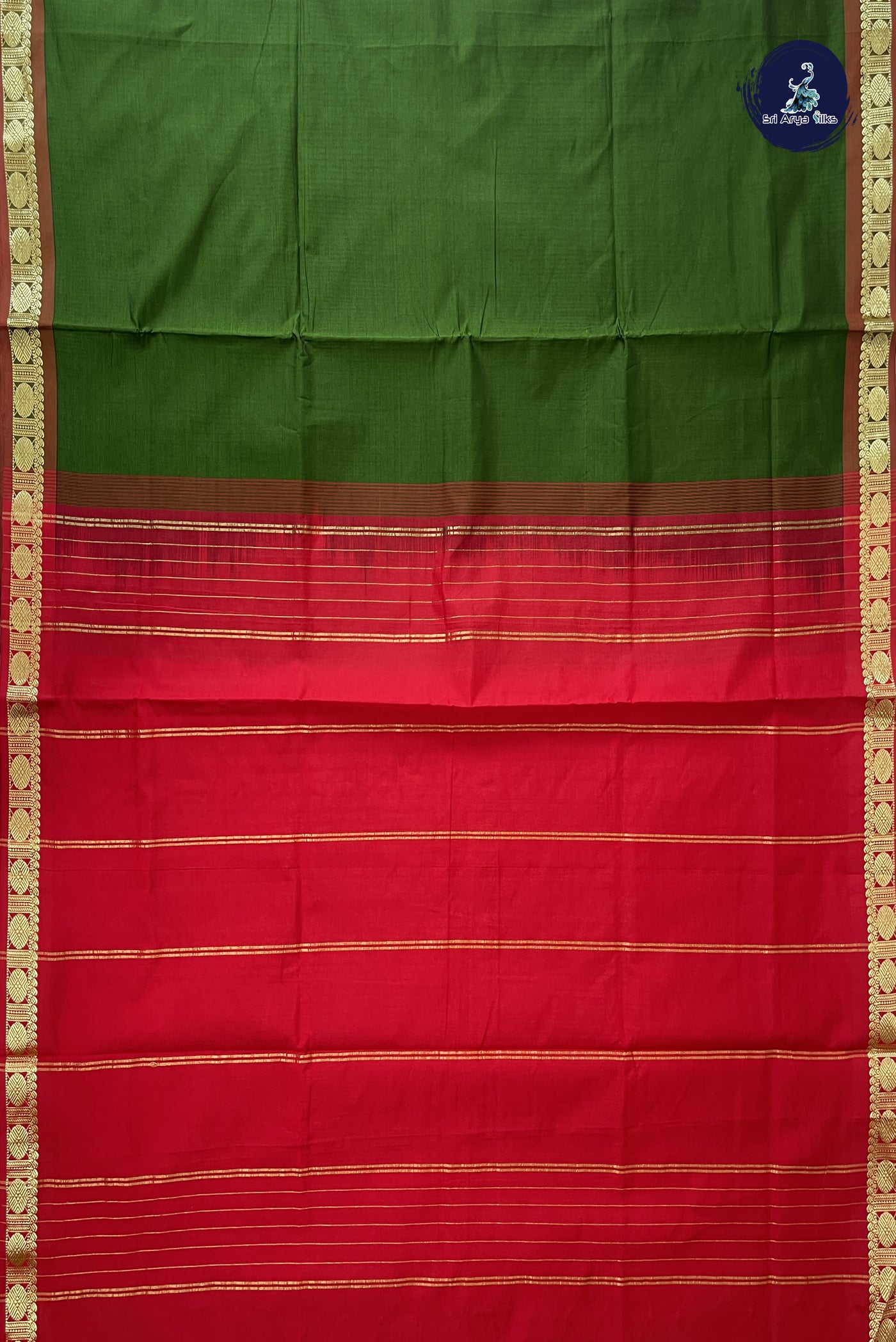 Green Kanchi Semi Silk Cotton Saree With Plain Pattern