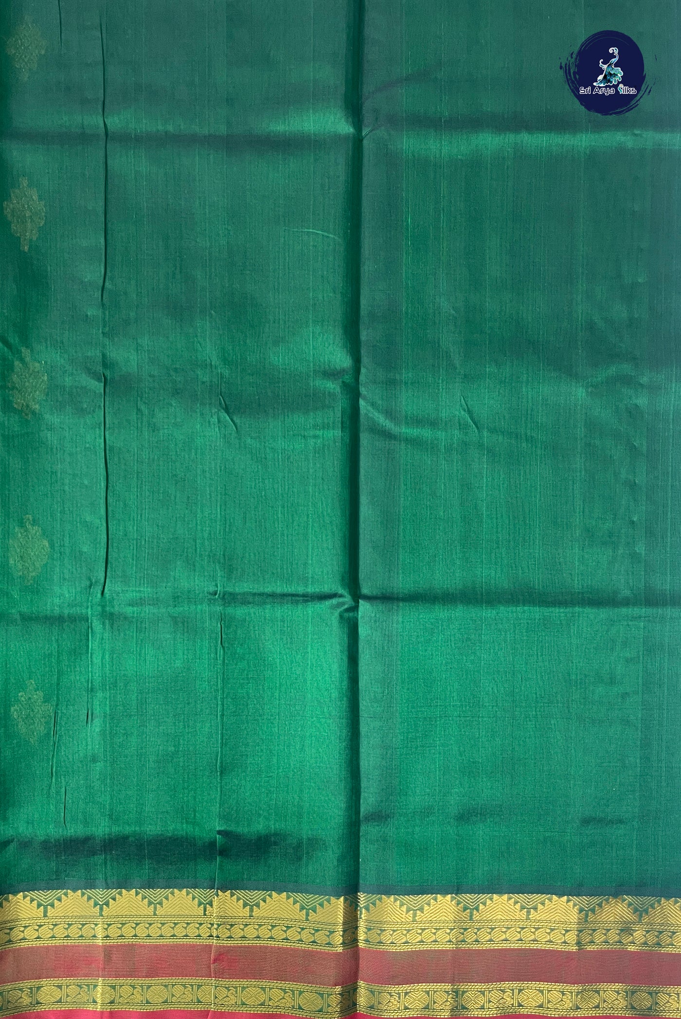 Bottle Green Simple Silk Cotton Saree With Kolam Butta Pattern