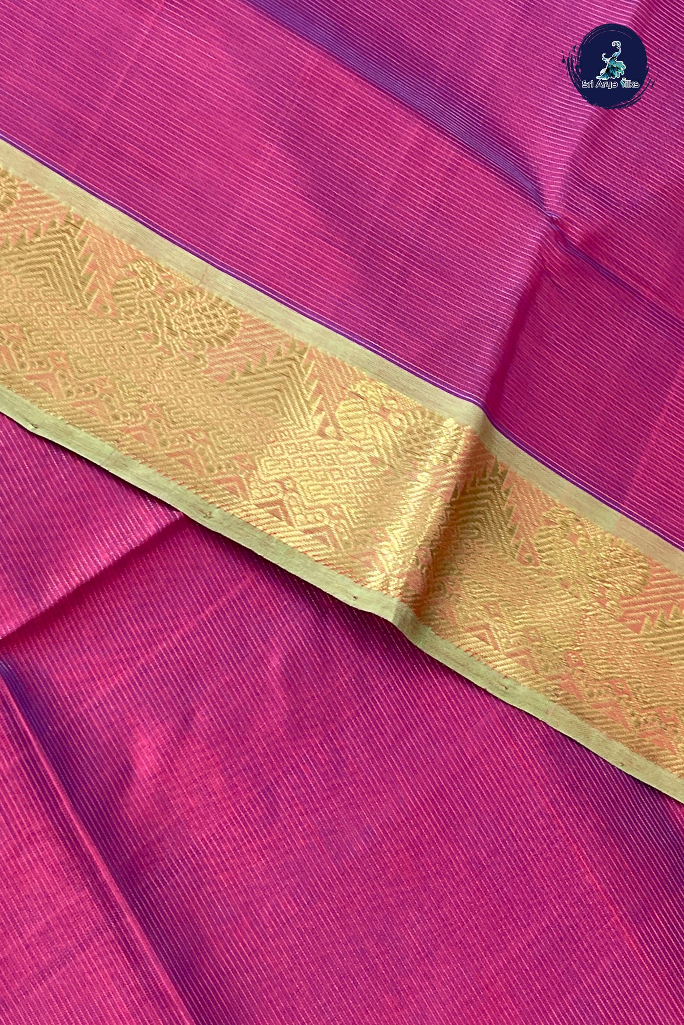 Dual Tone Maroon Vaira Oosi Silk Cotton Saree With Vaira Oosi Pattern