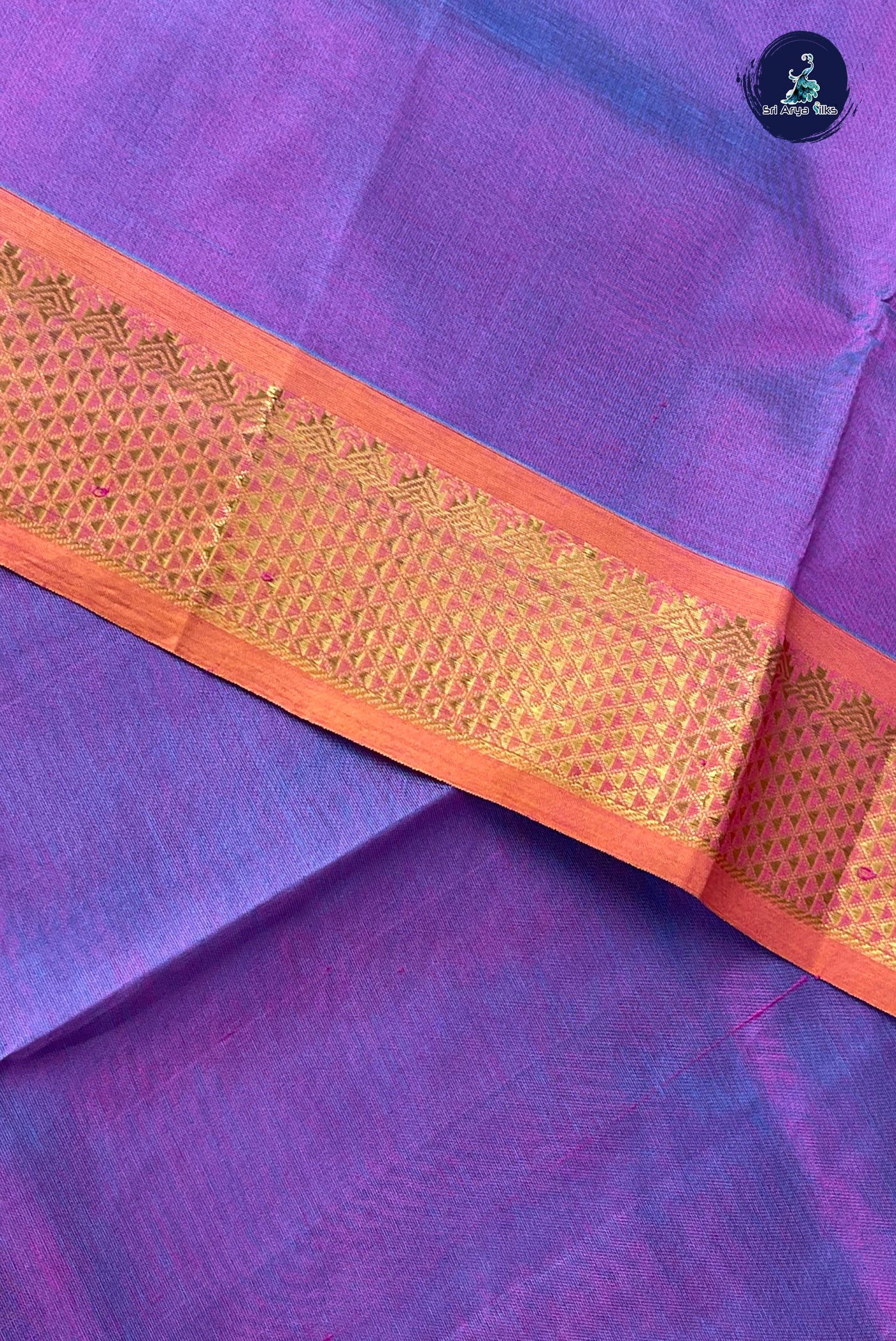 Blusih Purple Simple Silk Cotton Saree With Plain Pattern