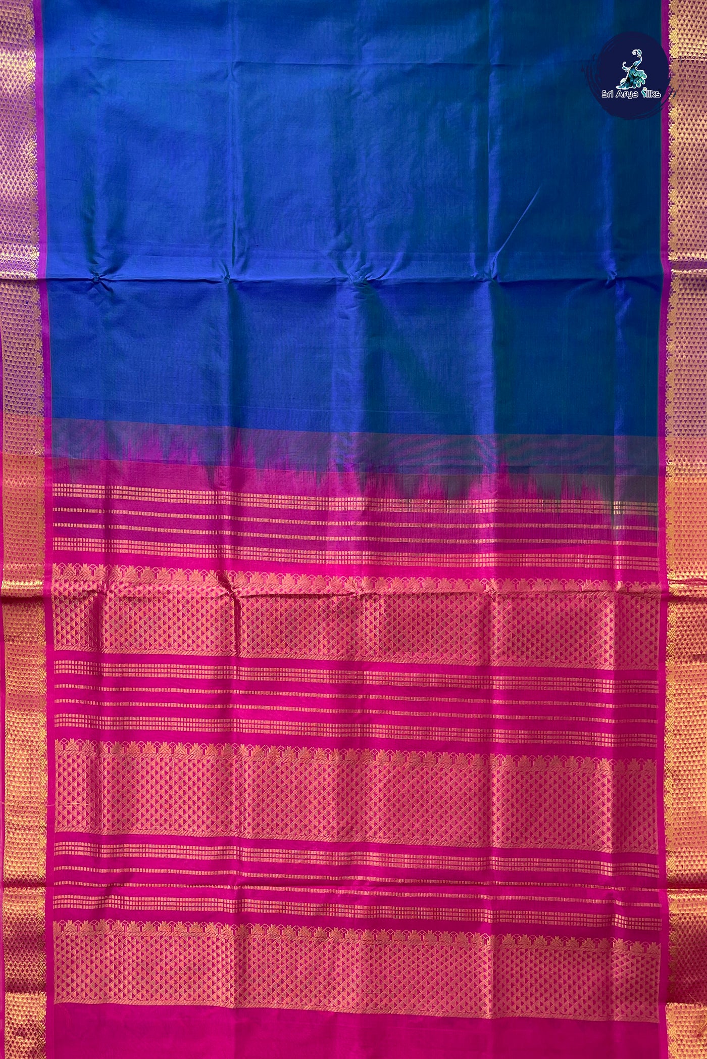 Blue Simple Silk Cotton Saree With Plain Pattern