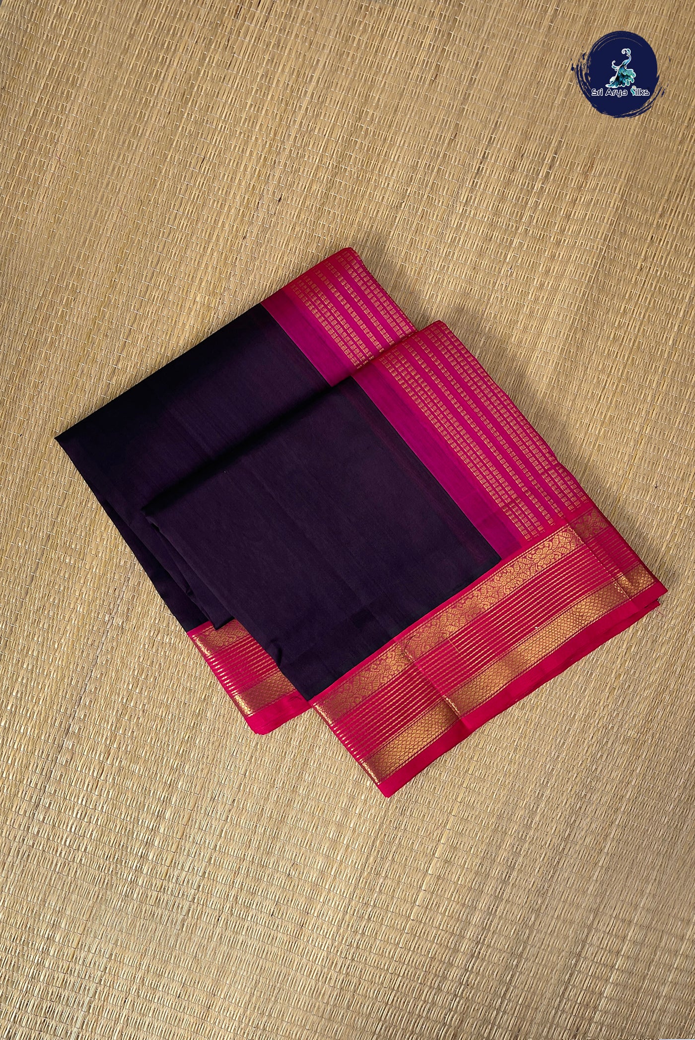 Jamun Korvai Silk Cotton Saree With Plain Pattern