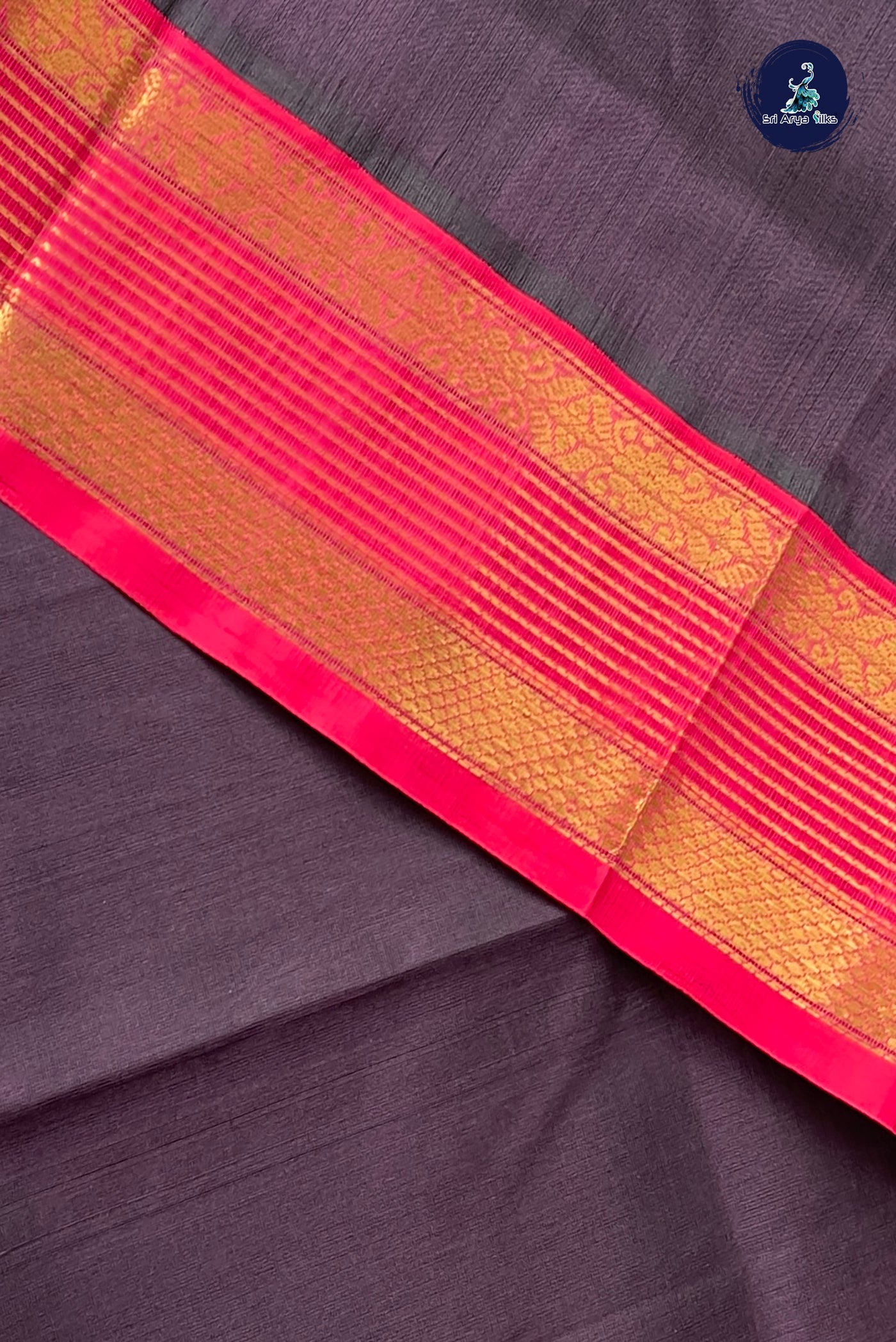 Jamun Korvai Silk Cotton Saree With Plain Pattern