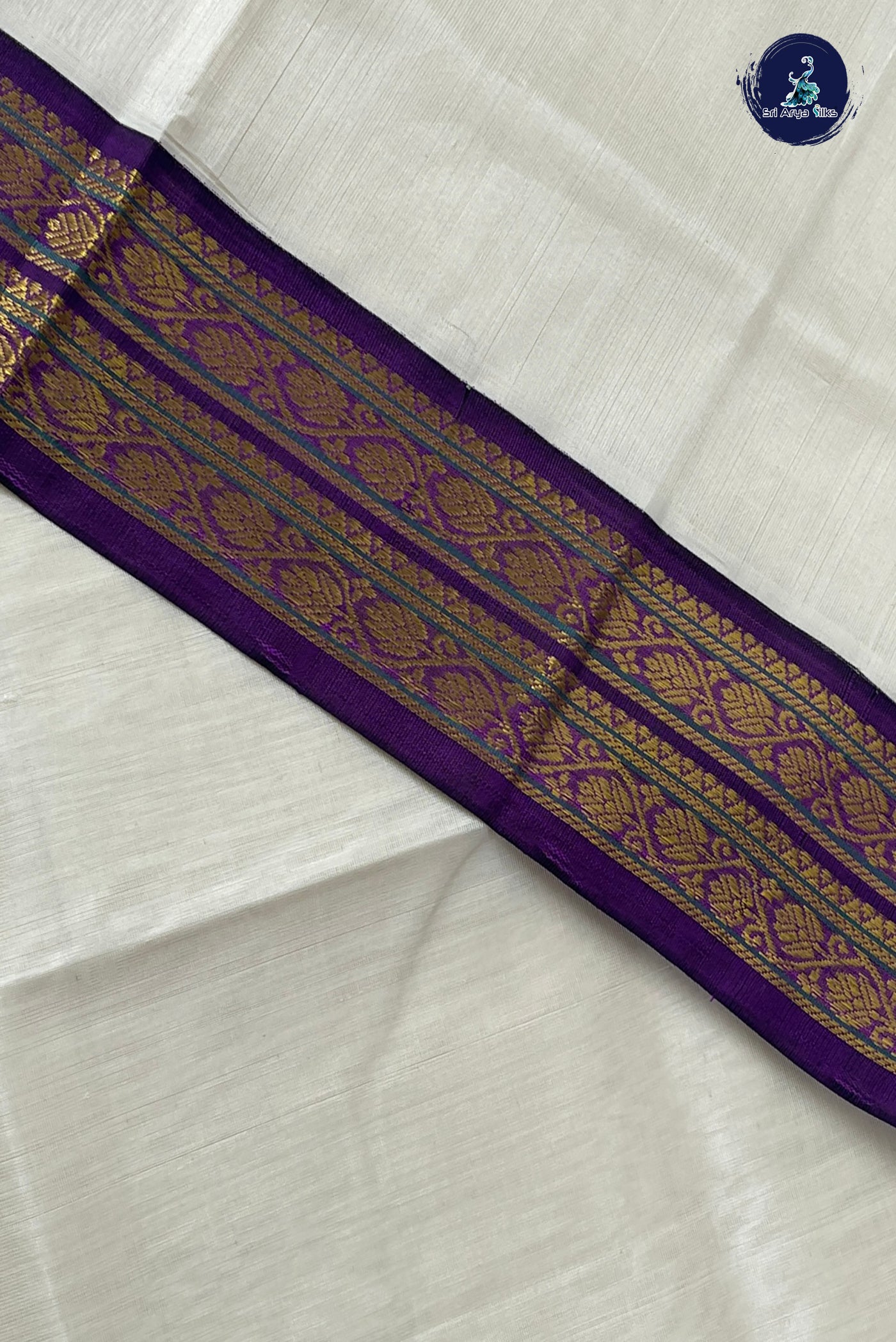 Off White Korvai Silk Cotton Saree With Plain Pattern
