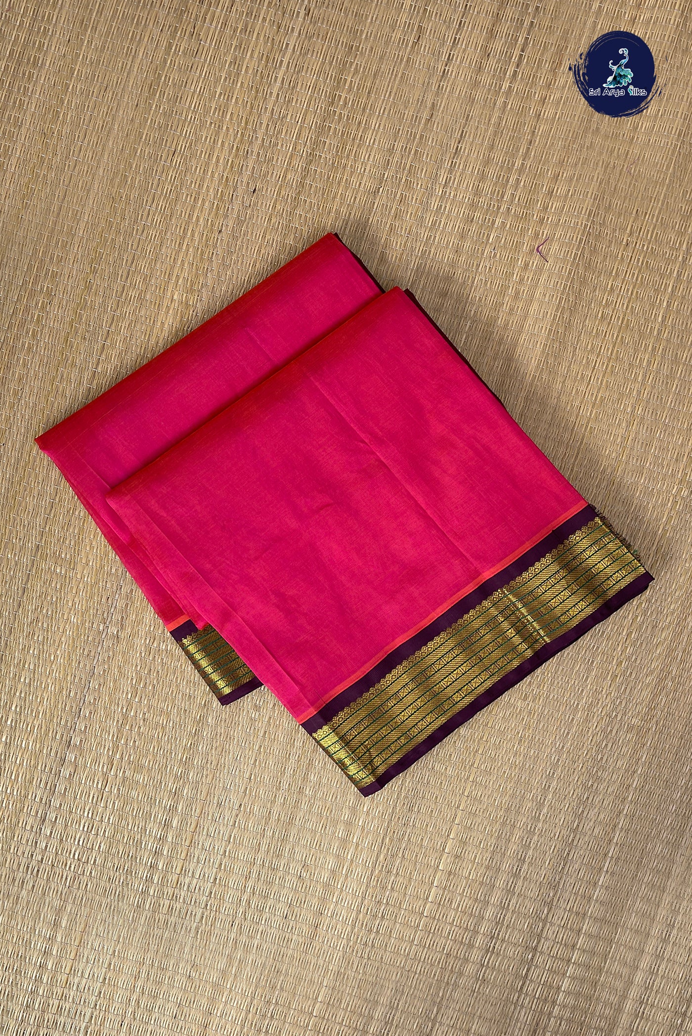 Dual Tone Pink Korvai Silk Cotton Saree With Plain Pattern
