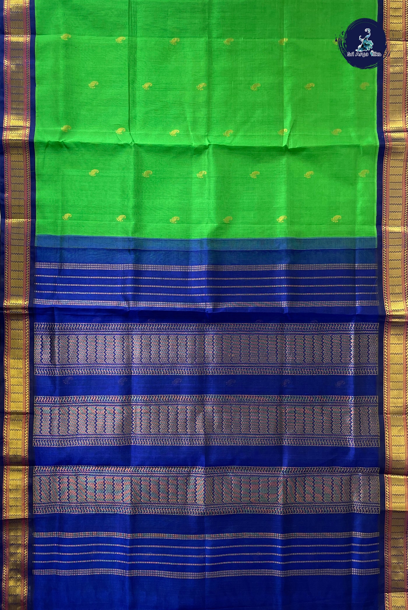 Parrot Green Korvai Silk Cotton Saree With Zari Buttas Pattern
