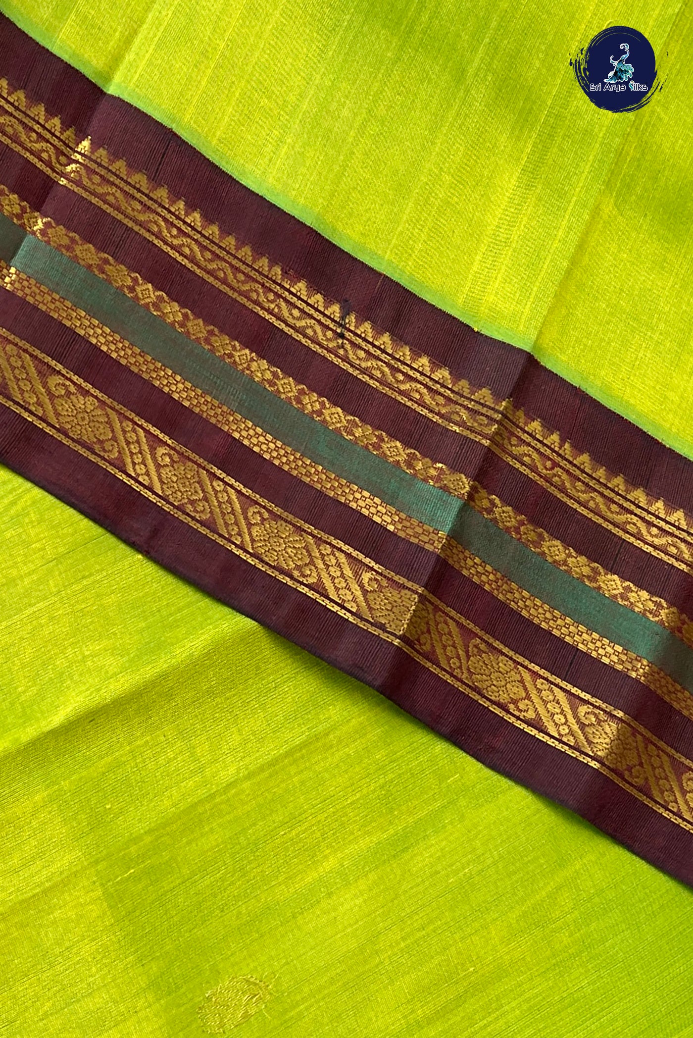Flurocent Green Korvai Silk Cotton Saree With Zari Buttas Pattern