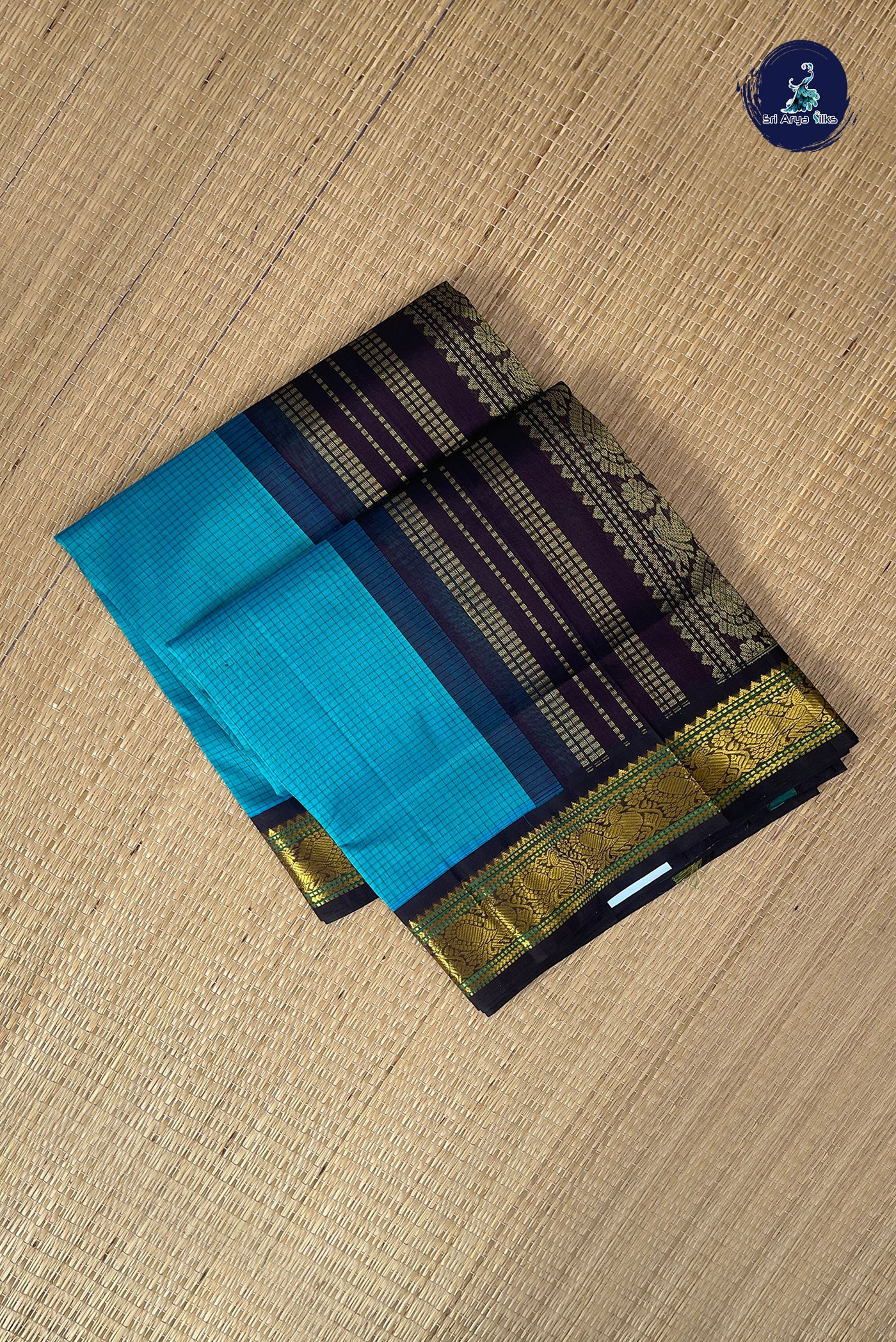 Blue Checked Saree With Checked Pattern