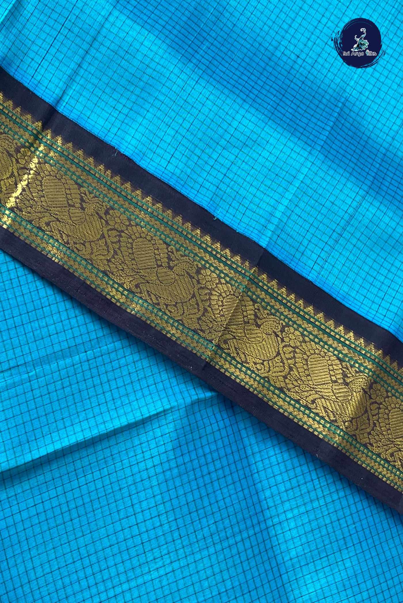 Blue Checked Saree With Checked Pattern