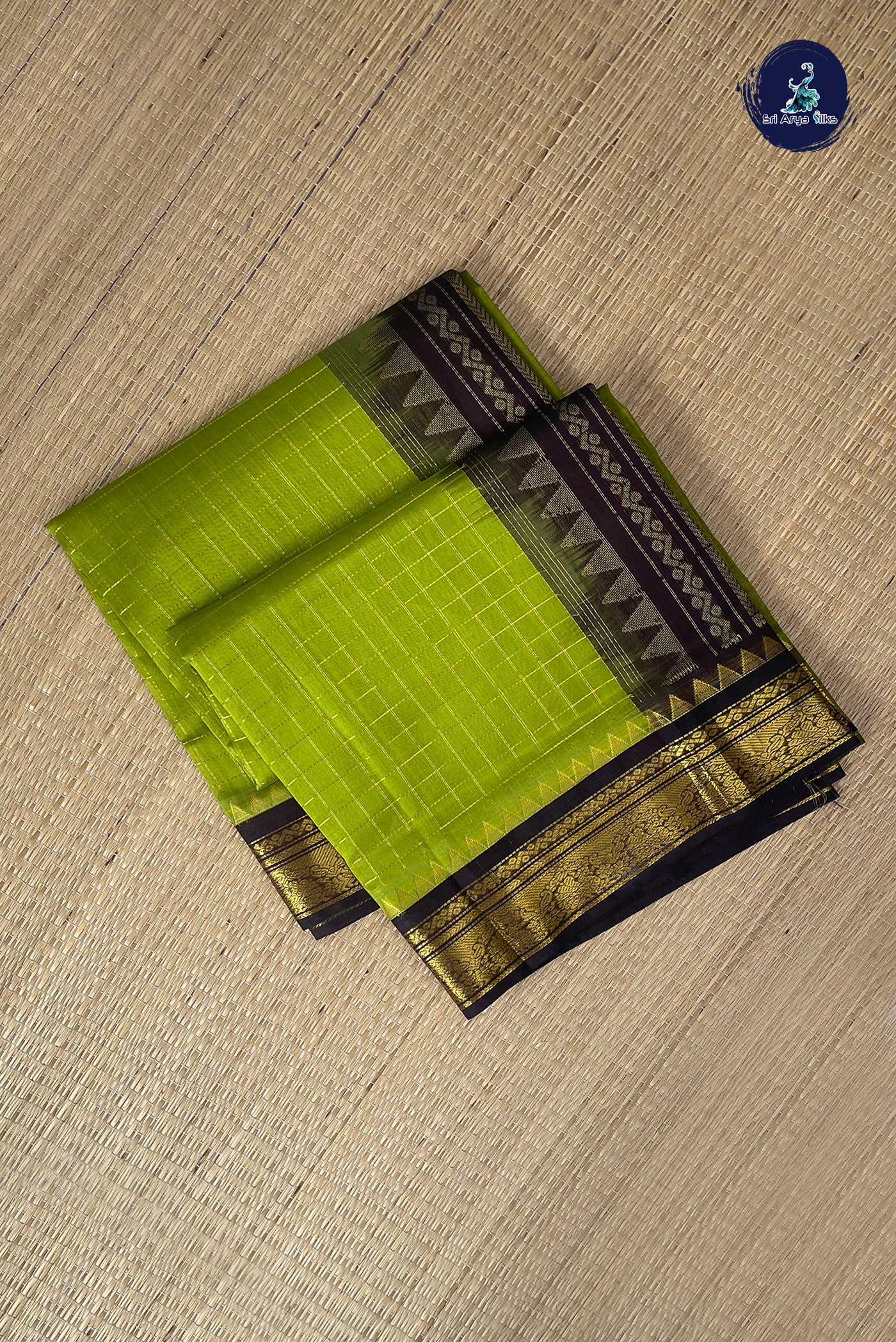 Green Checked Saree With Zari Checked Pattern