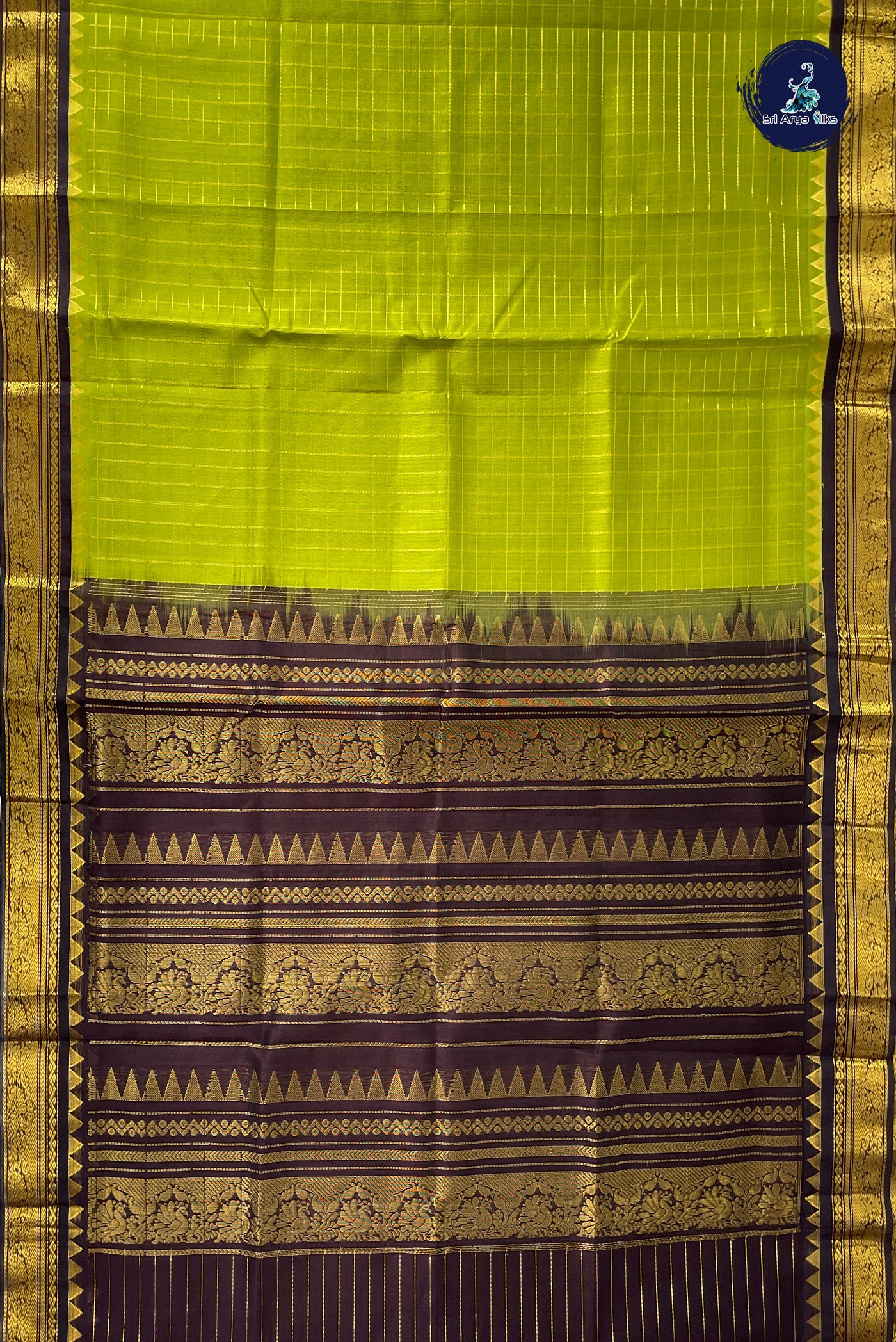 Green Checked Saree With Zari Checked Pattern