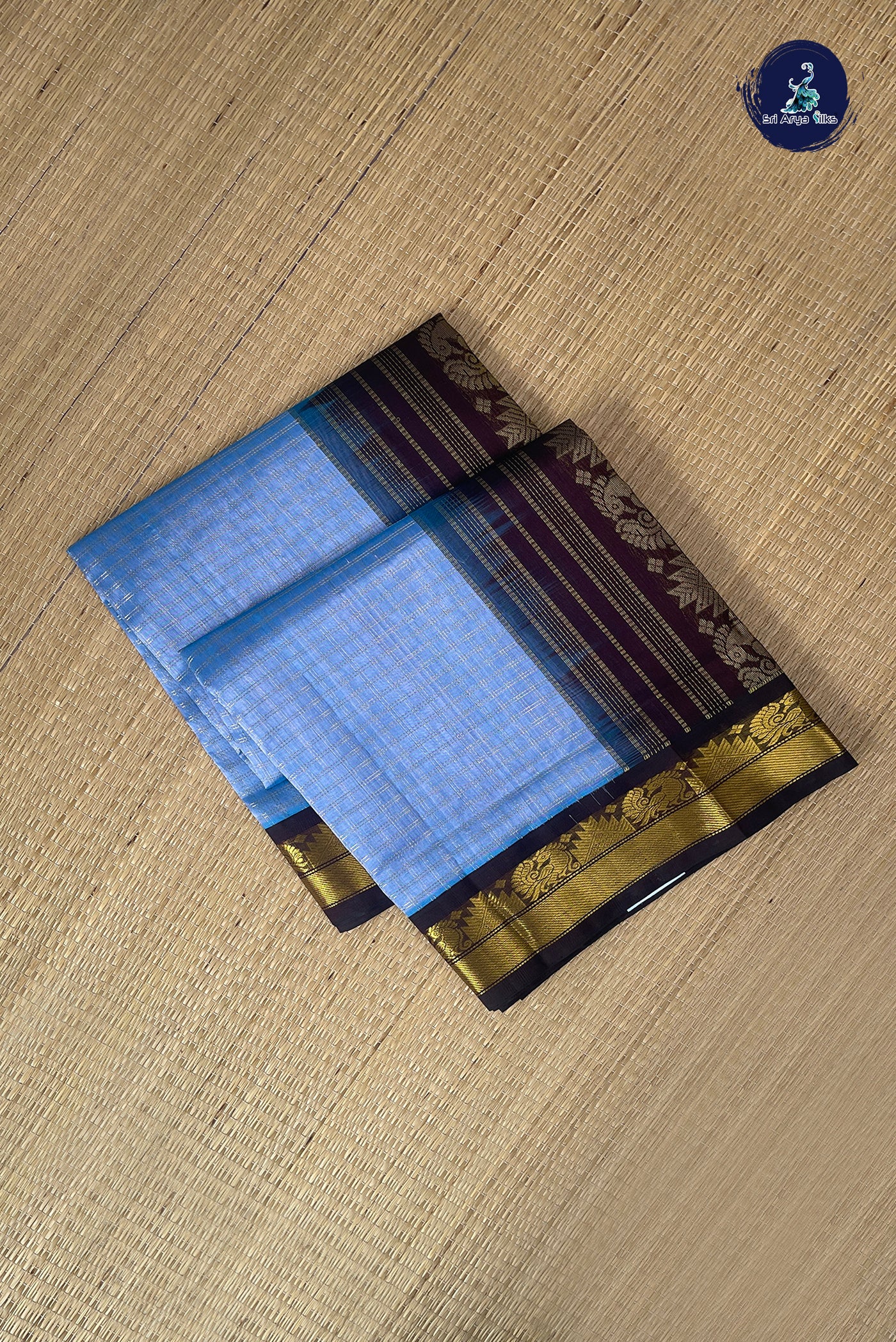 Light Blue Checked Saree With Zari Checked Pattern