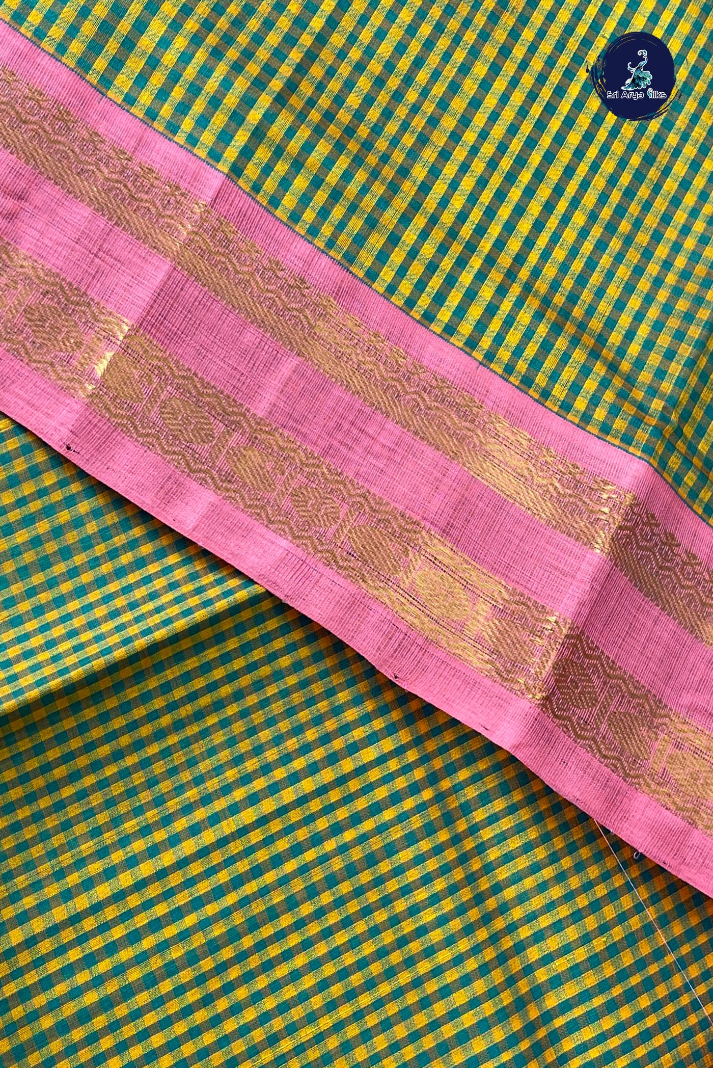 Multi Colour Checked Saree With Checked Pattern