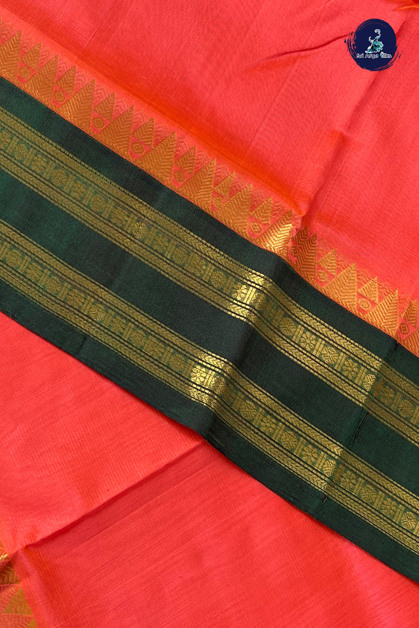 Pinkish Orange Vaira Oosi Silk Cotton Saree With Vaira Oosi Pattern