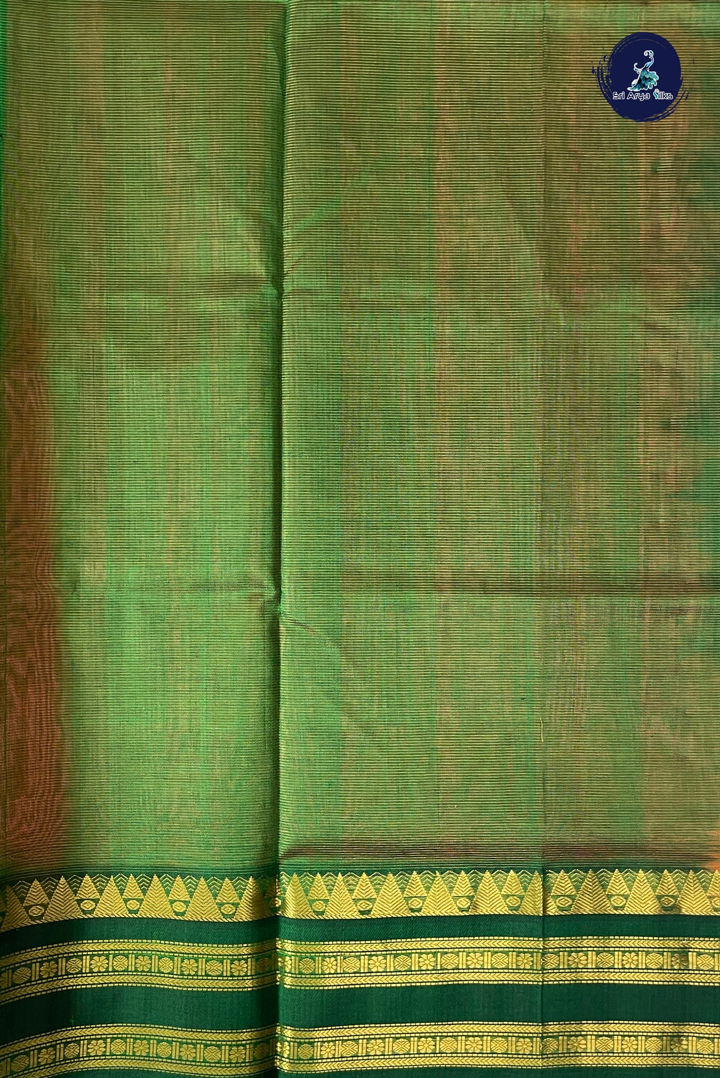 Pinkish Orange Vaira Oosi Silk Cotton Saree With Vaira Oosi Pattern