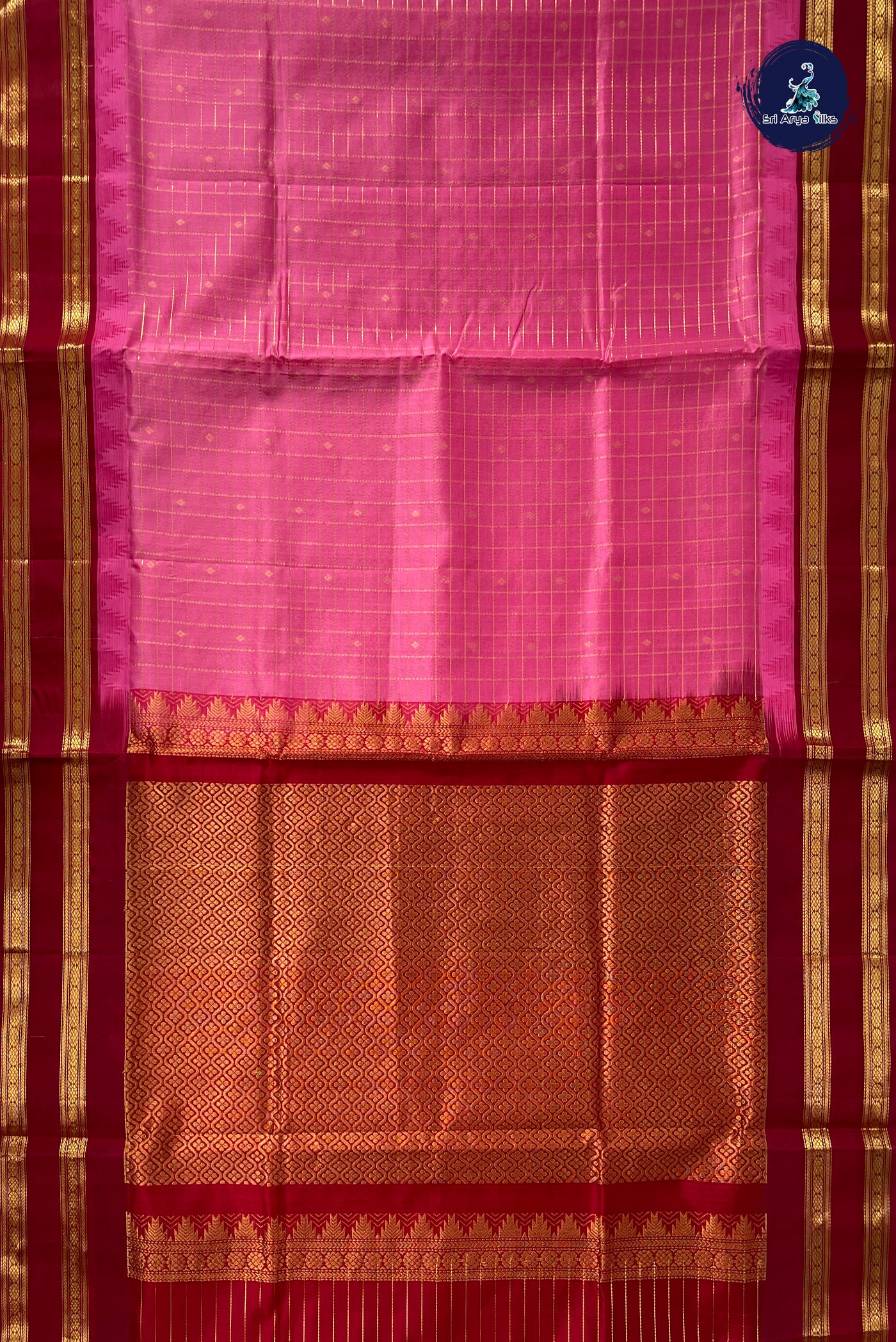Pink Checked Saree With Zari Checked Pattern