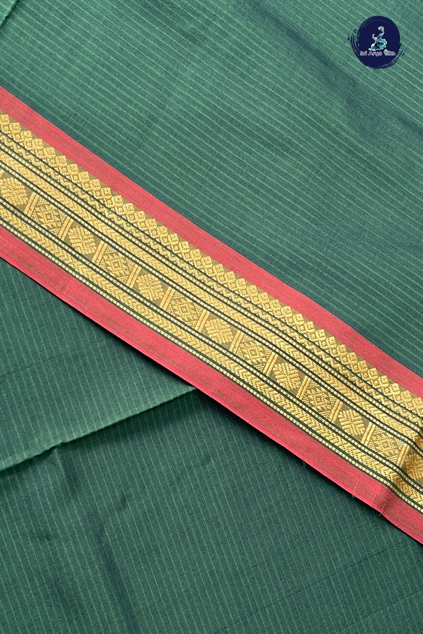 Dark Green Half Pure Silk Cotton Saree With Doria Lines Pattern