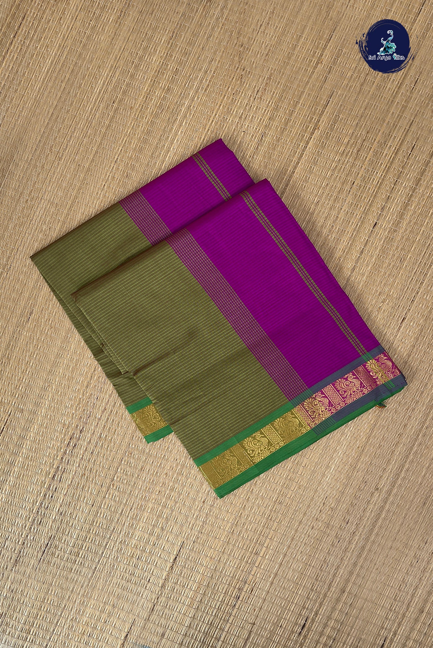 Dual Tone Green Half Pure Silk Cotton Saree With Doria Lines Pattern