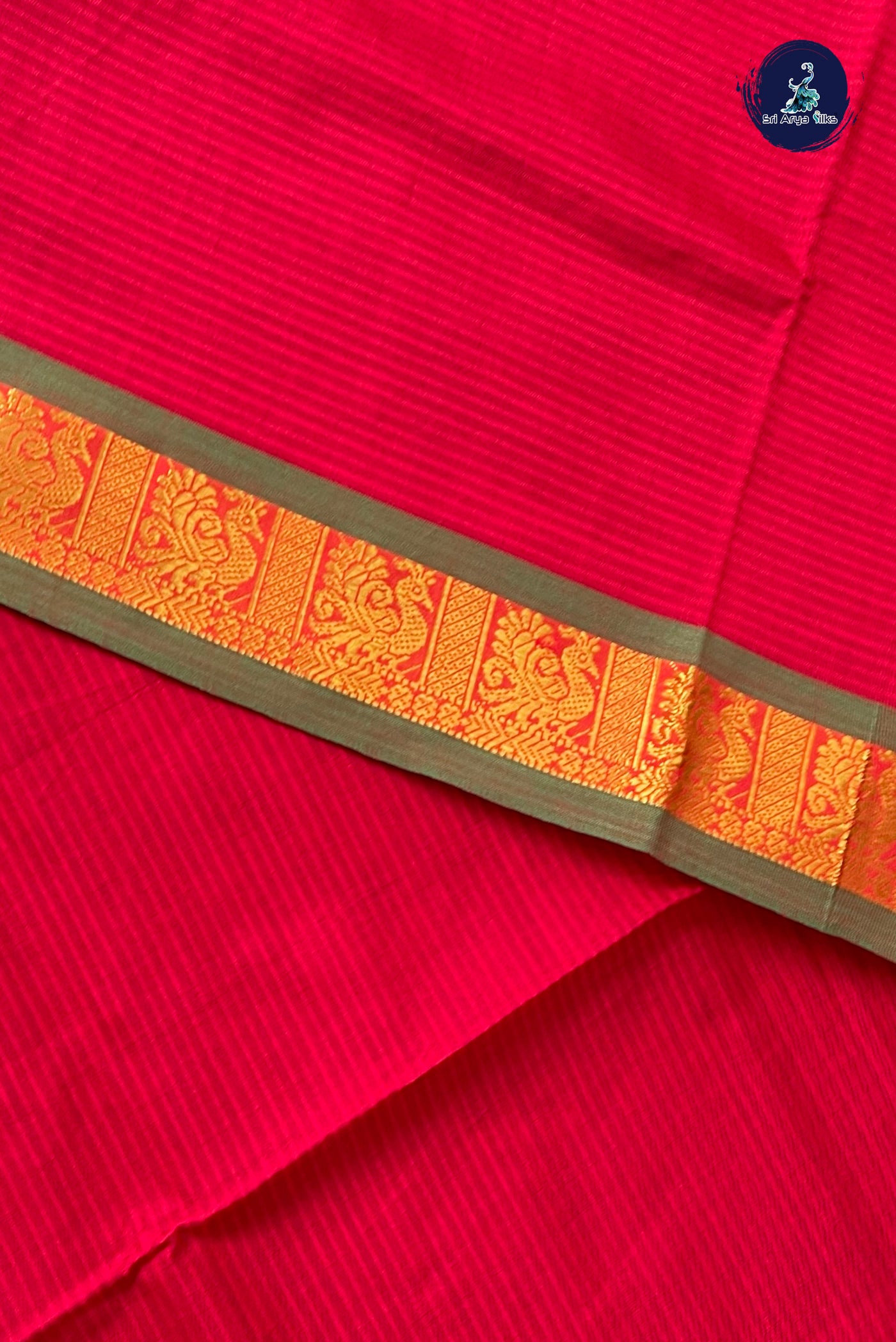 Red Half Pure Silk Cotton Saree With Doria Lines Pattern