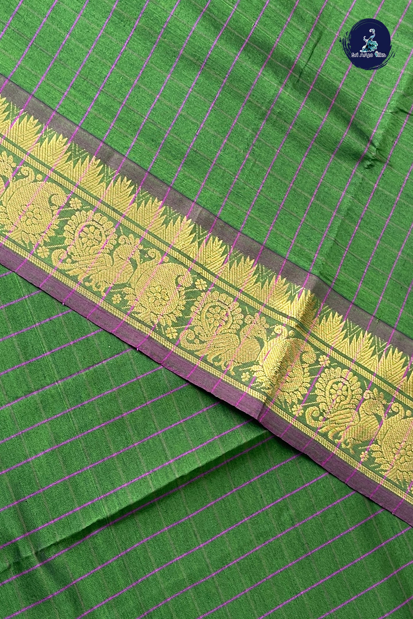 Olive Green Checked Saree With Checked Pattern