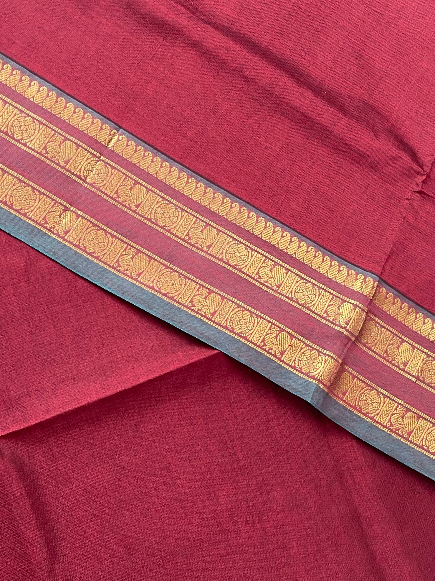Brown Half Pure Silk Cotton Saree With Plain Pattern