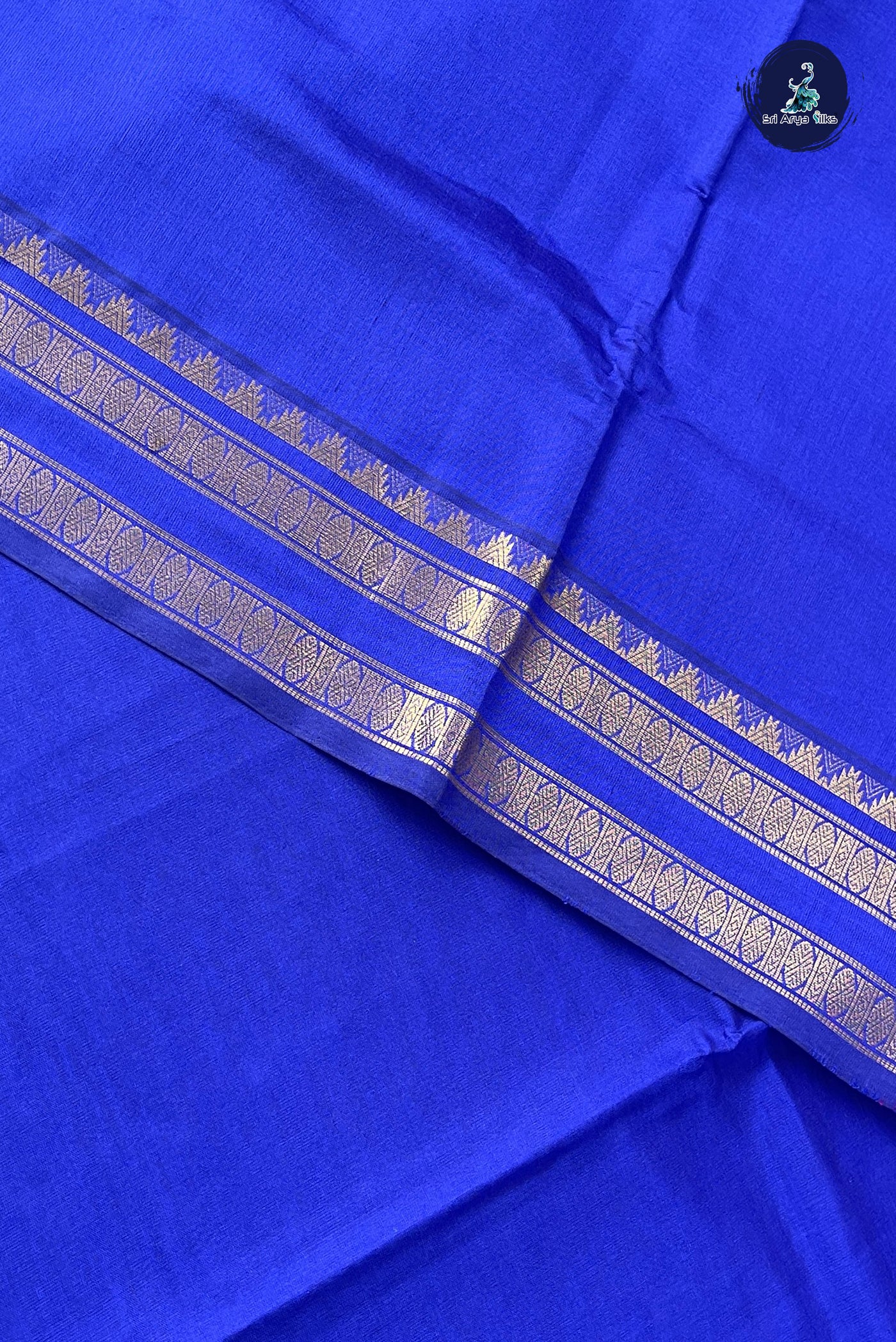 Blue Half Pure Silk Cotton Saree With Plain Pattern