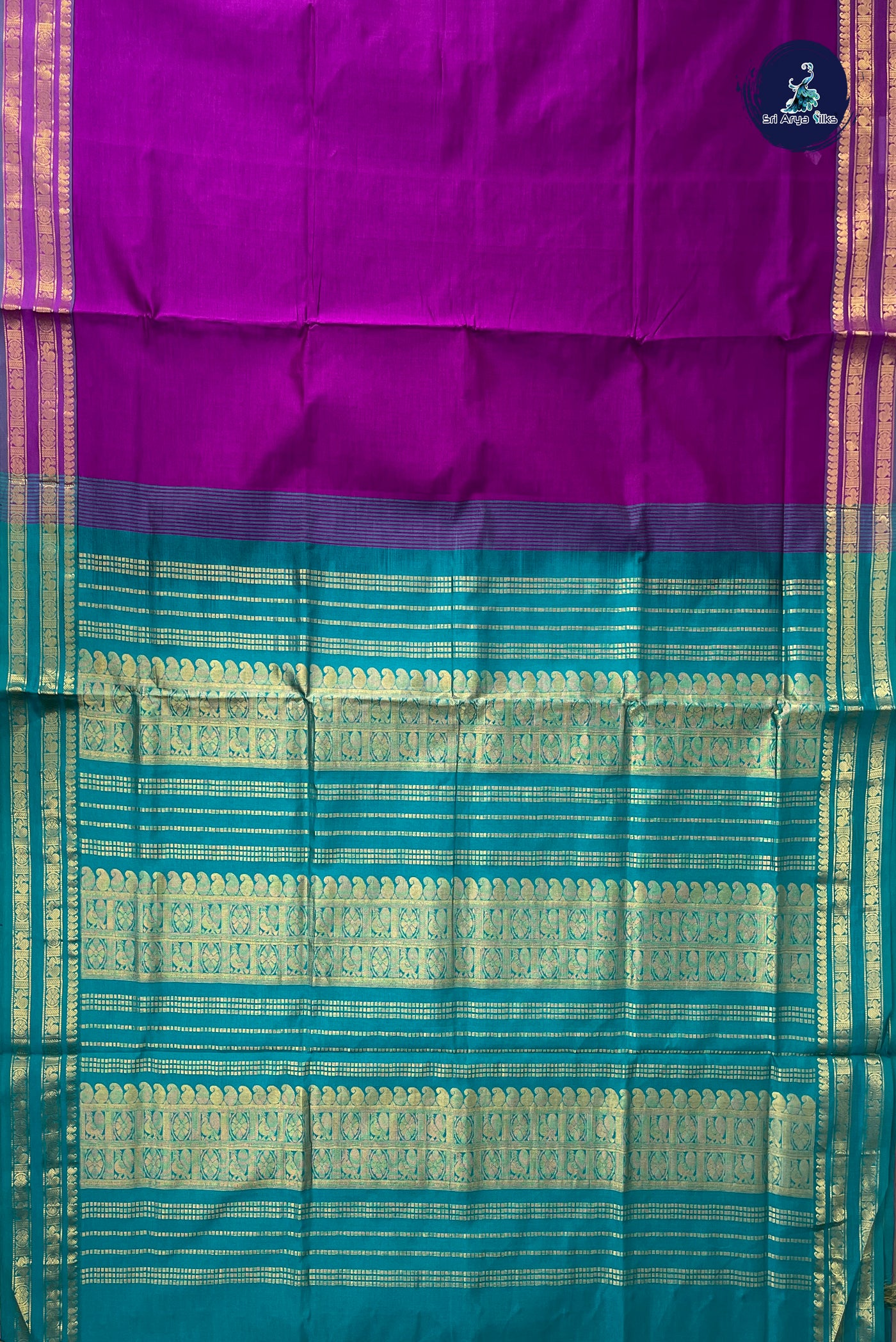 Magenta Purple Half Pure Silk Cotton Saree With Plain Pattern