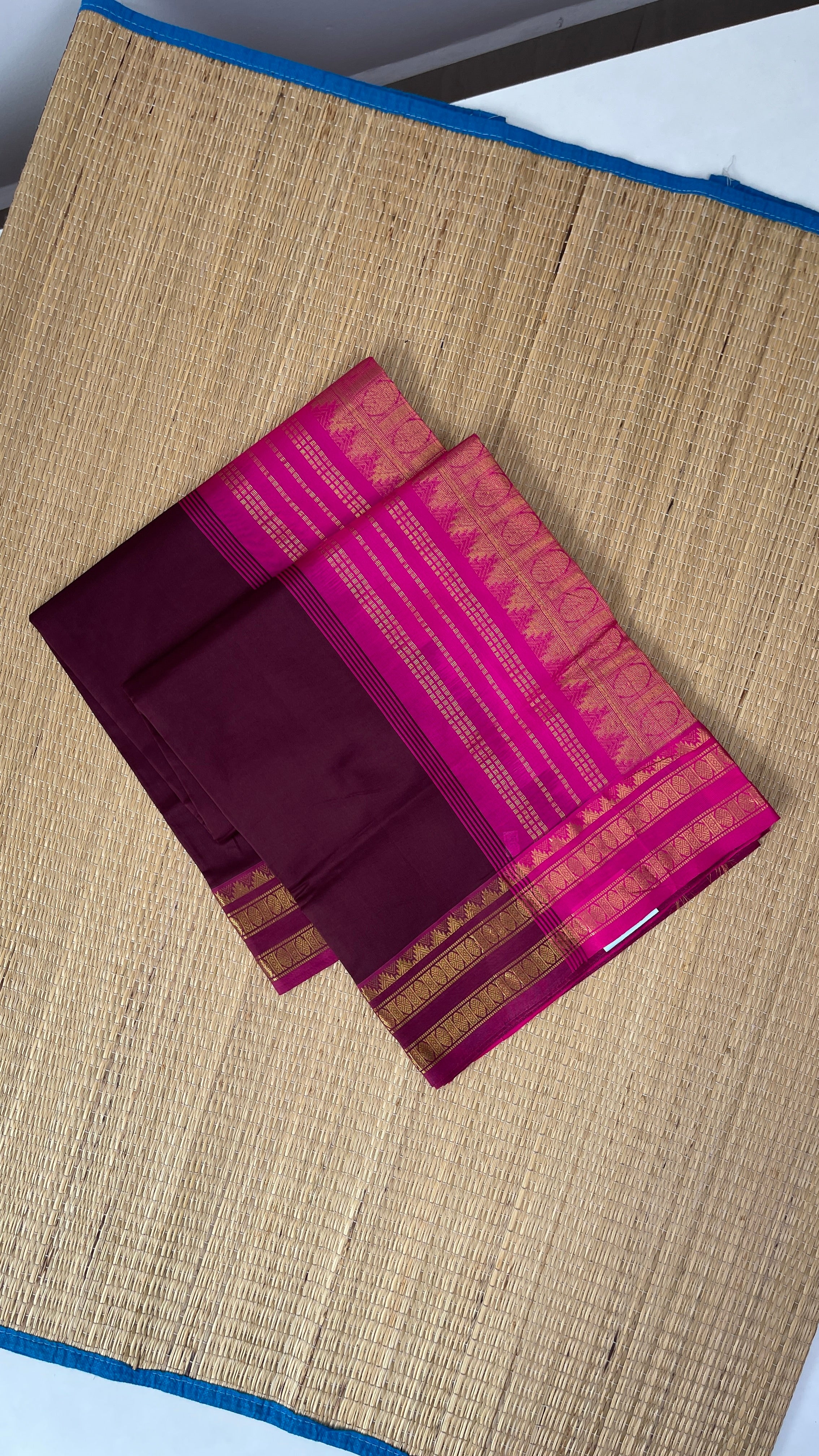 Brown Half Pure Silk Cotton Saree With Plain Pattern