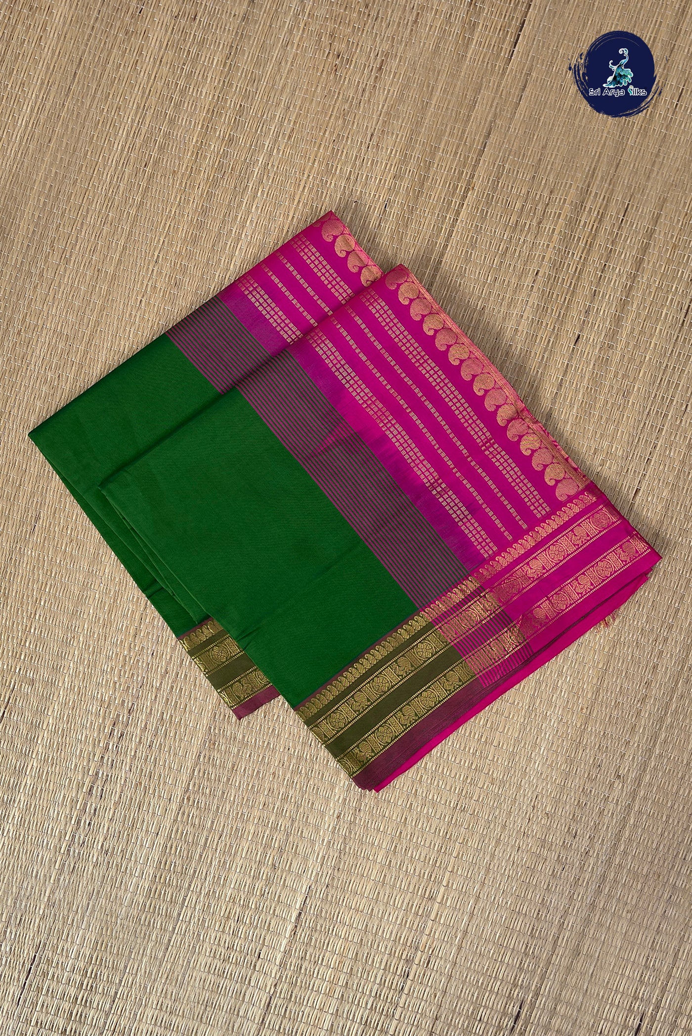 Mehendi Green Half Pure Silk Cotton Saree With Plain Pattern