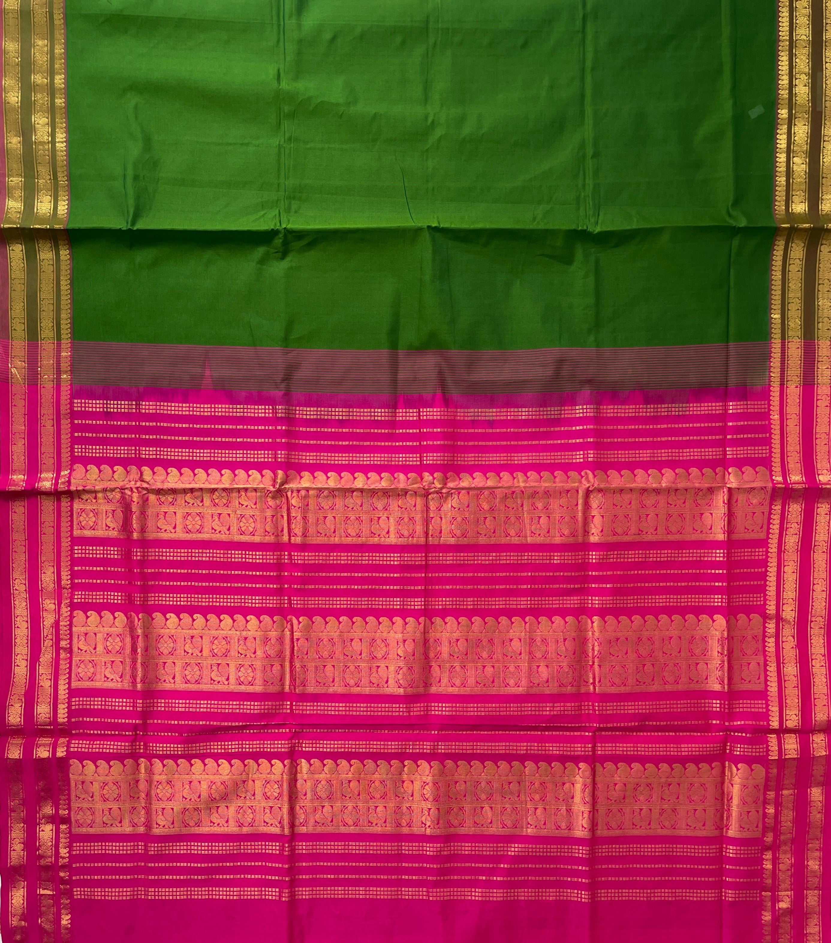 Mehendi Green Half Pure Silk Cotton Saree With Plain Pattern