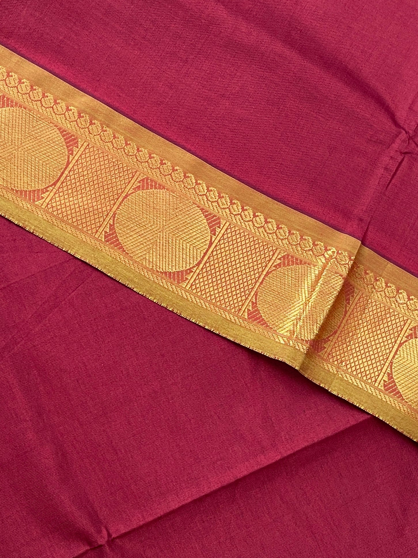 Brown Half Pure Silk Cotton Saree With Plain Pattern