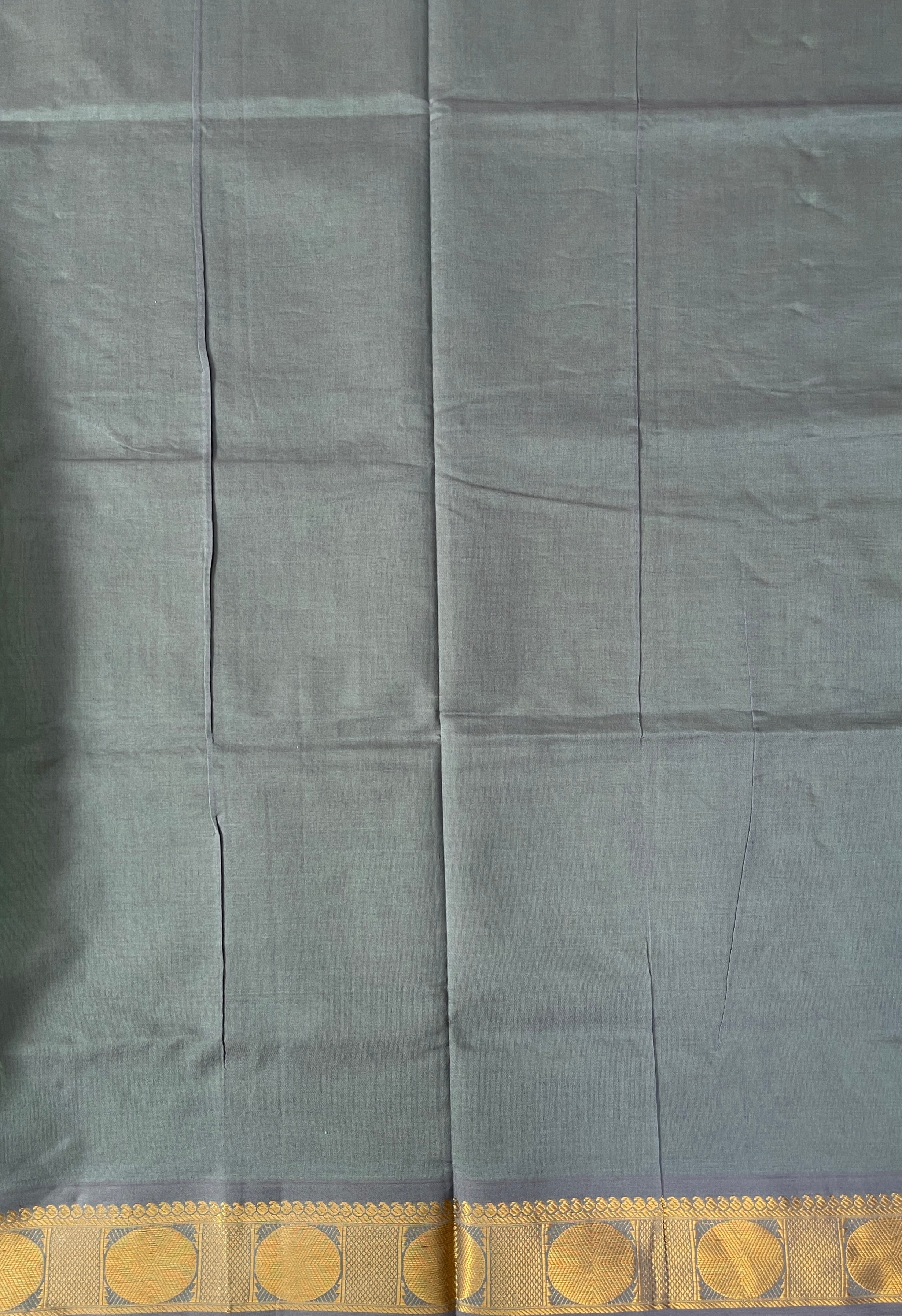 Light Green Half Pure Silk Cotton Saree With Plain Pattern