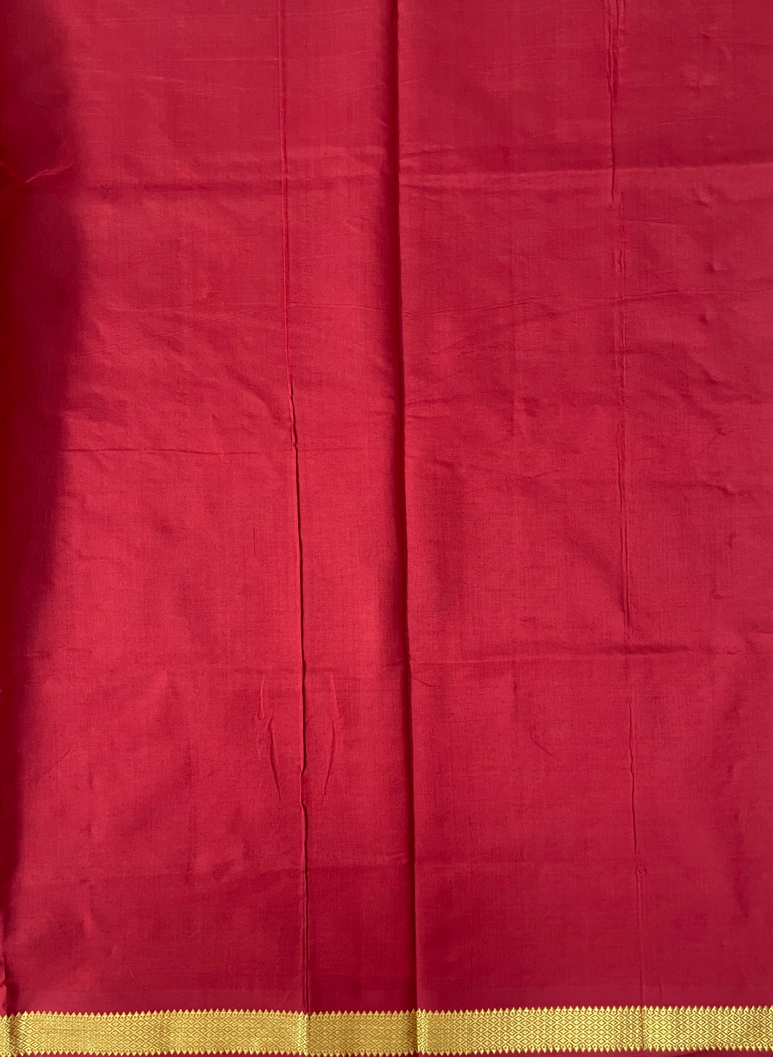 Peacock Green Half Pure Silk Cotton Saree With Plain Pattern