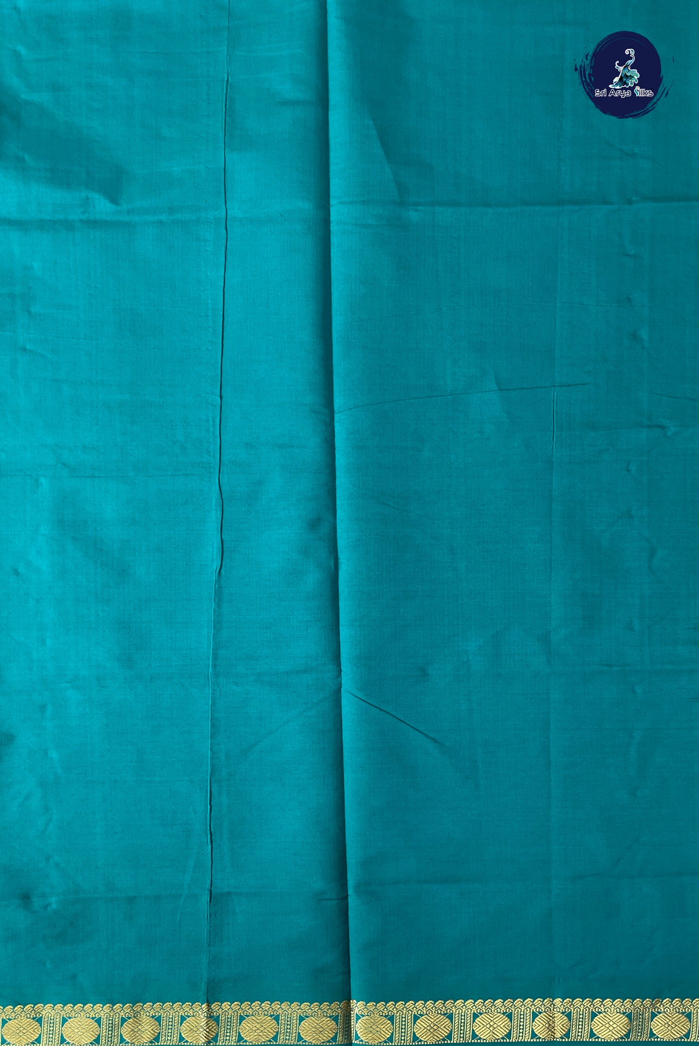 Red Half Pure Silk Cotton Saree With Plain Pattern