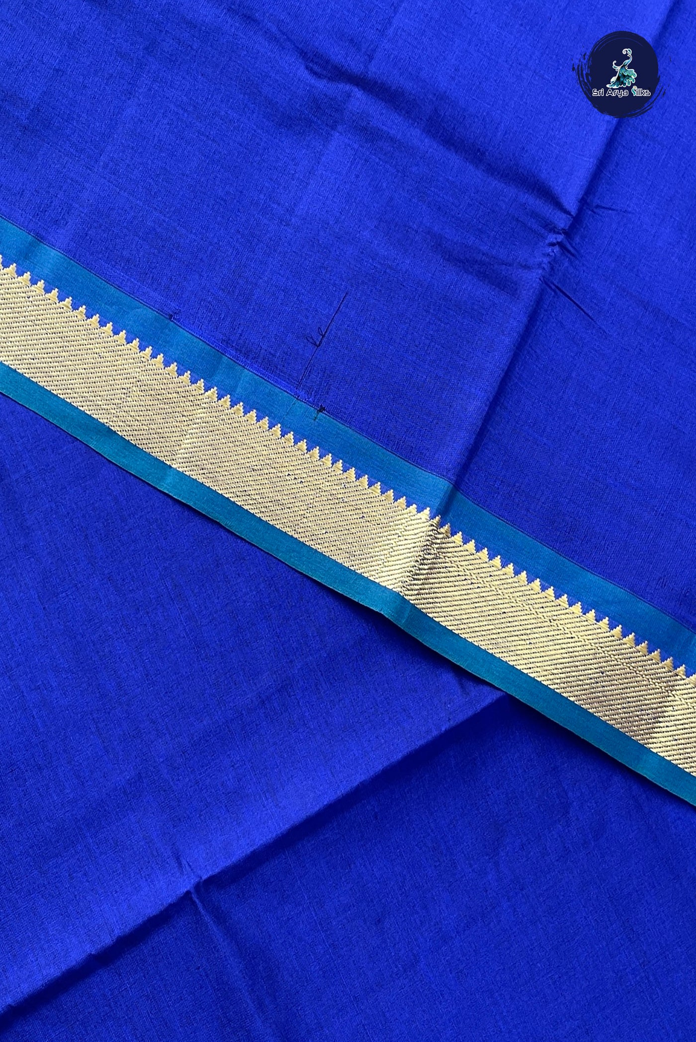 Blue Half Pure Silk Cotton Saree With Plain Pattern