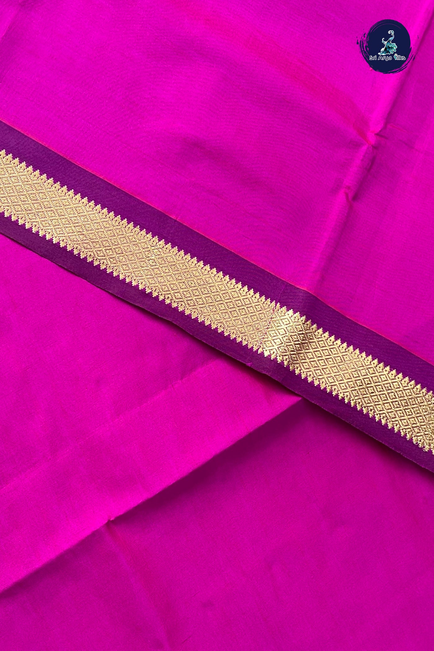 Vadamalli Half Pure Silk Cotton Saree With Plain Pattern