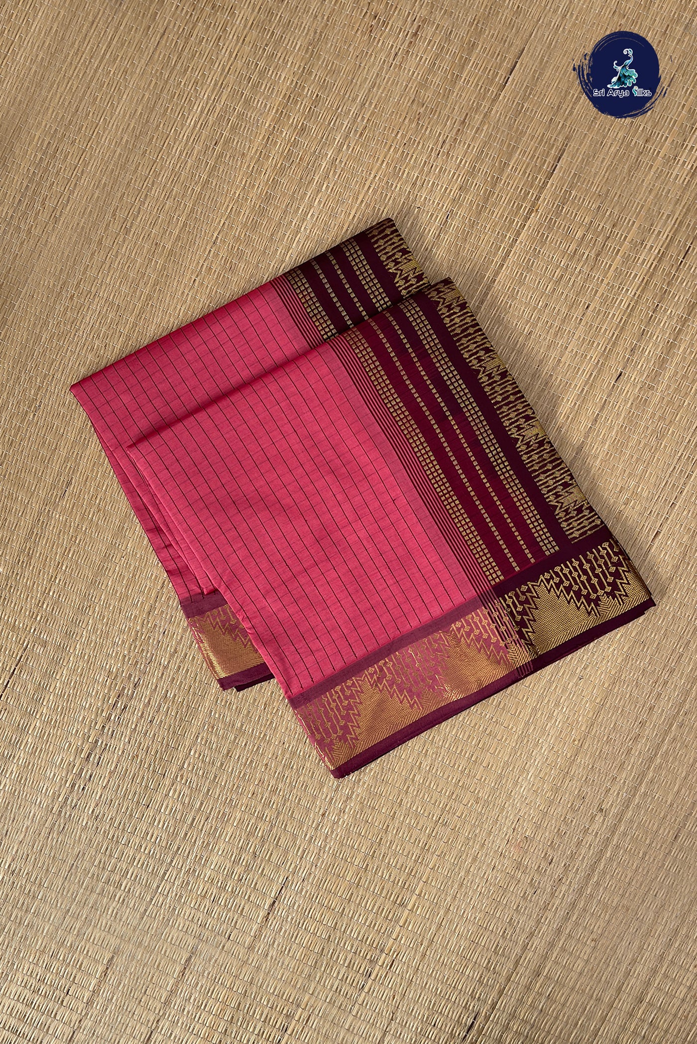 Caramel Shade Checked Saree With Checked Pattern