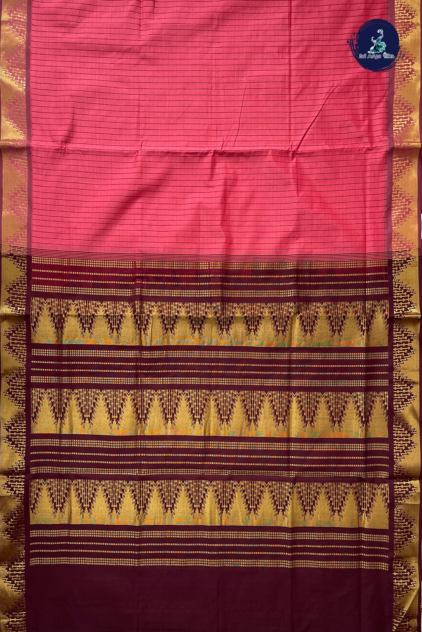 Caramel Shade Checked Saree With Checked Pattern