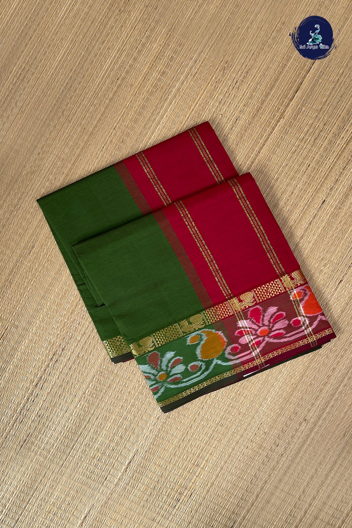 Olive Green Half Pure Silk Cotton Saree With Plain Pattern