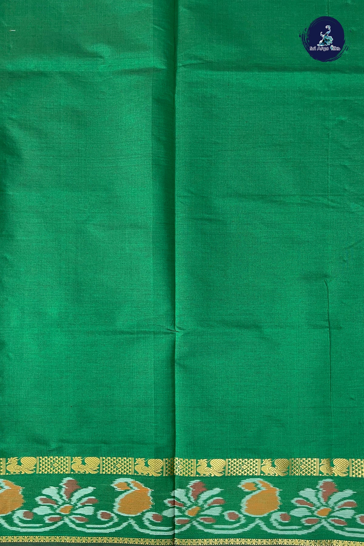 Maroon Half Pure Silk Cotton Saree With Plain Pattern