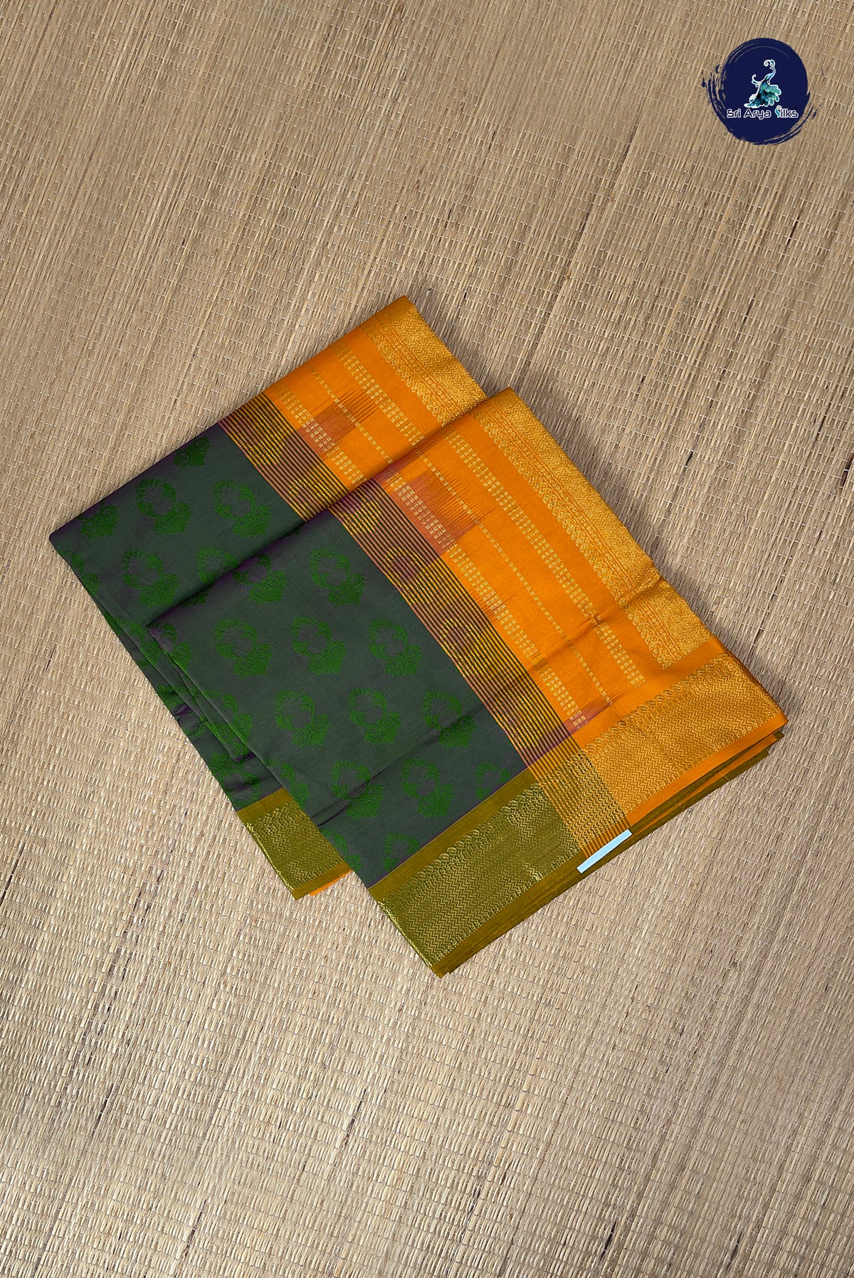 Dual Tone Green Half Pure Silk Cotton Saree With Embossed Pattern