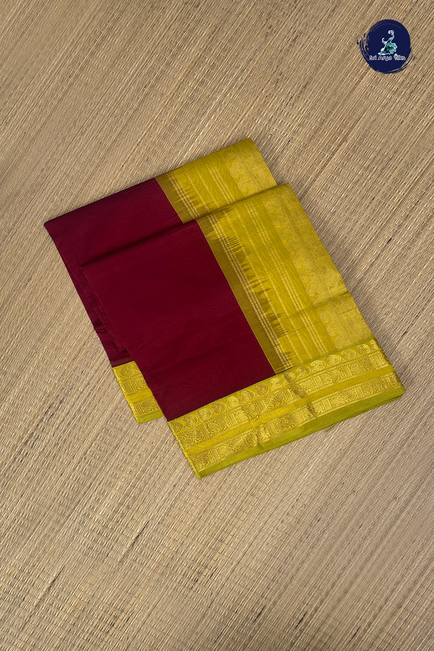Arakku Half Pure Silk Cotton Saree With Plain Pattern
