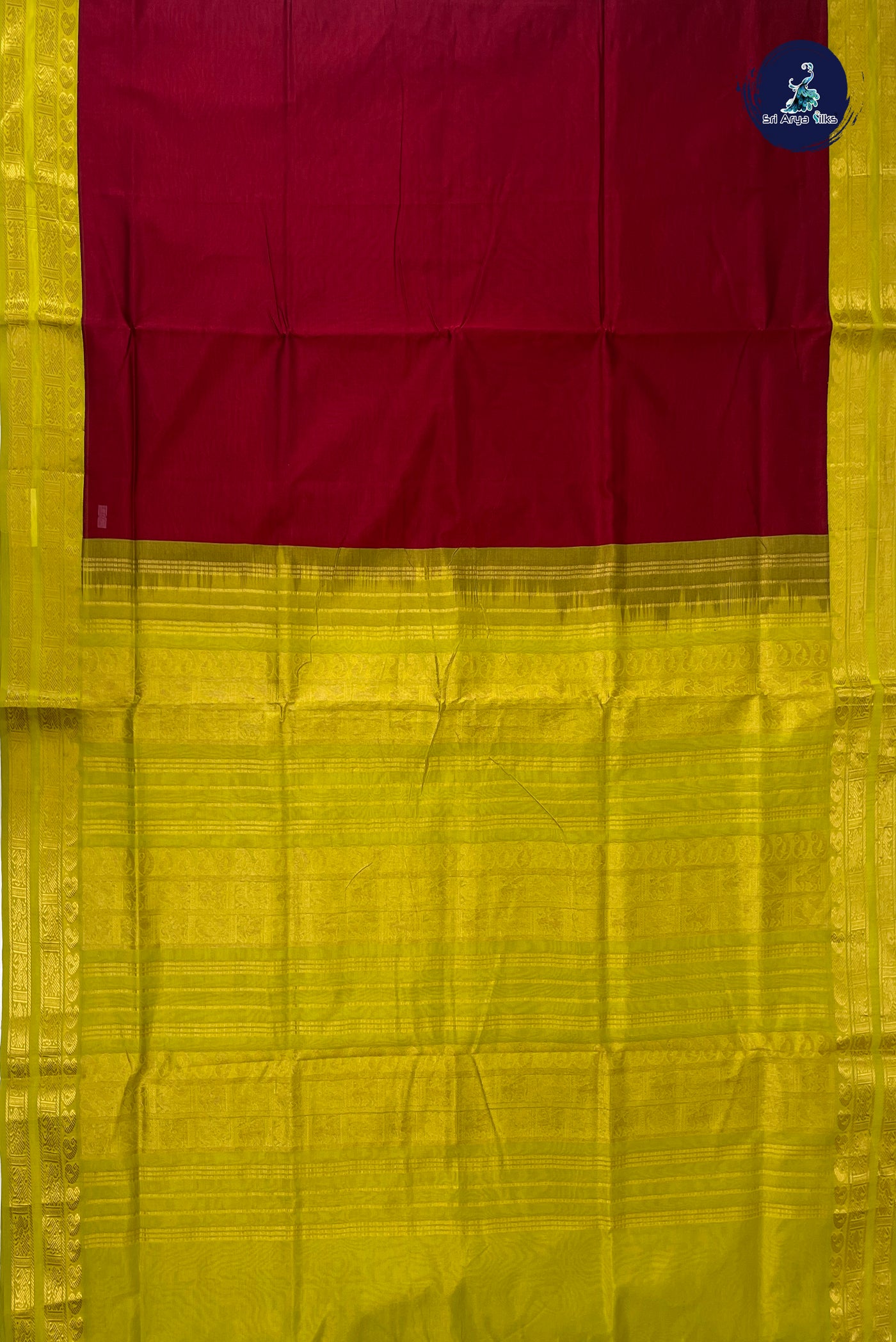 Maroon Half Pure Silk Cotton Saree With Plain Pattern