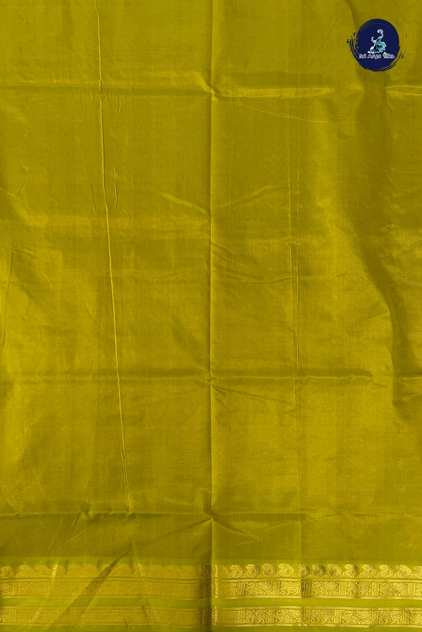 Maroon Half Pure Silk Cotton Saree With Plain Pattern