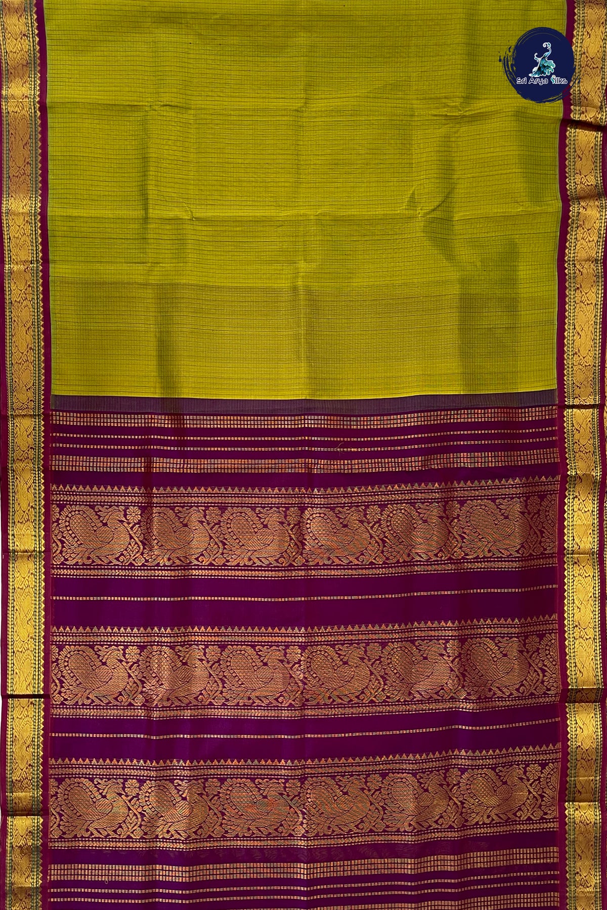 Mehendi Green Checked Saree With Checked Pattern