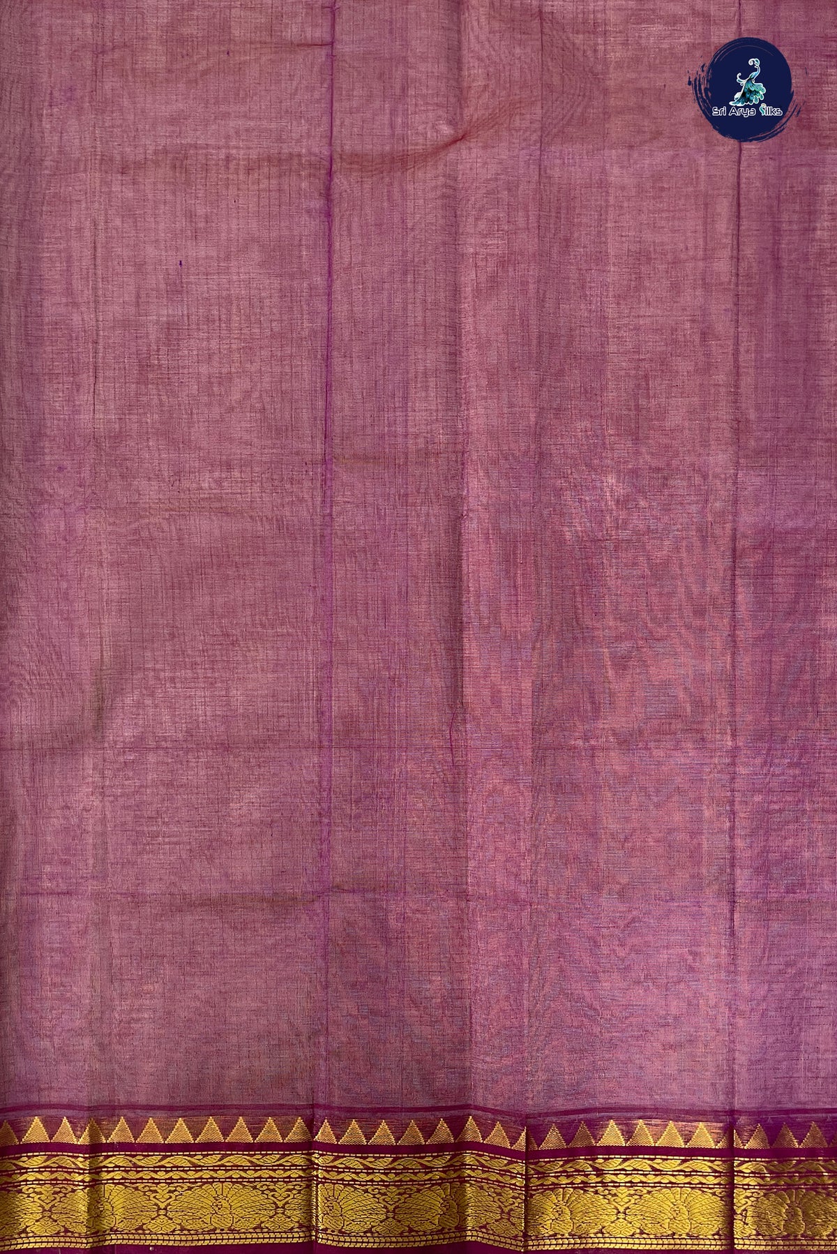 Off White Checked Saree With Zari Checked Pattern