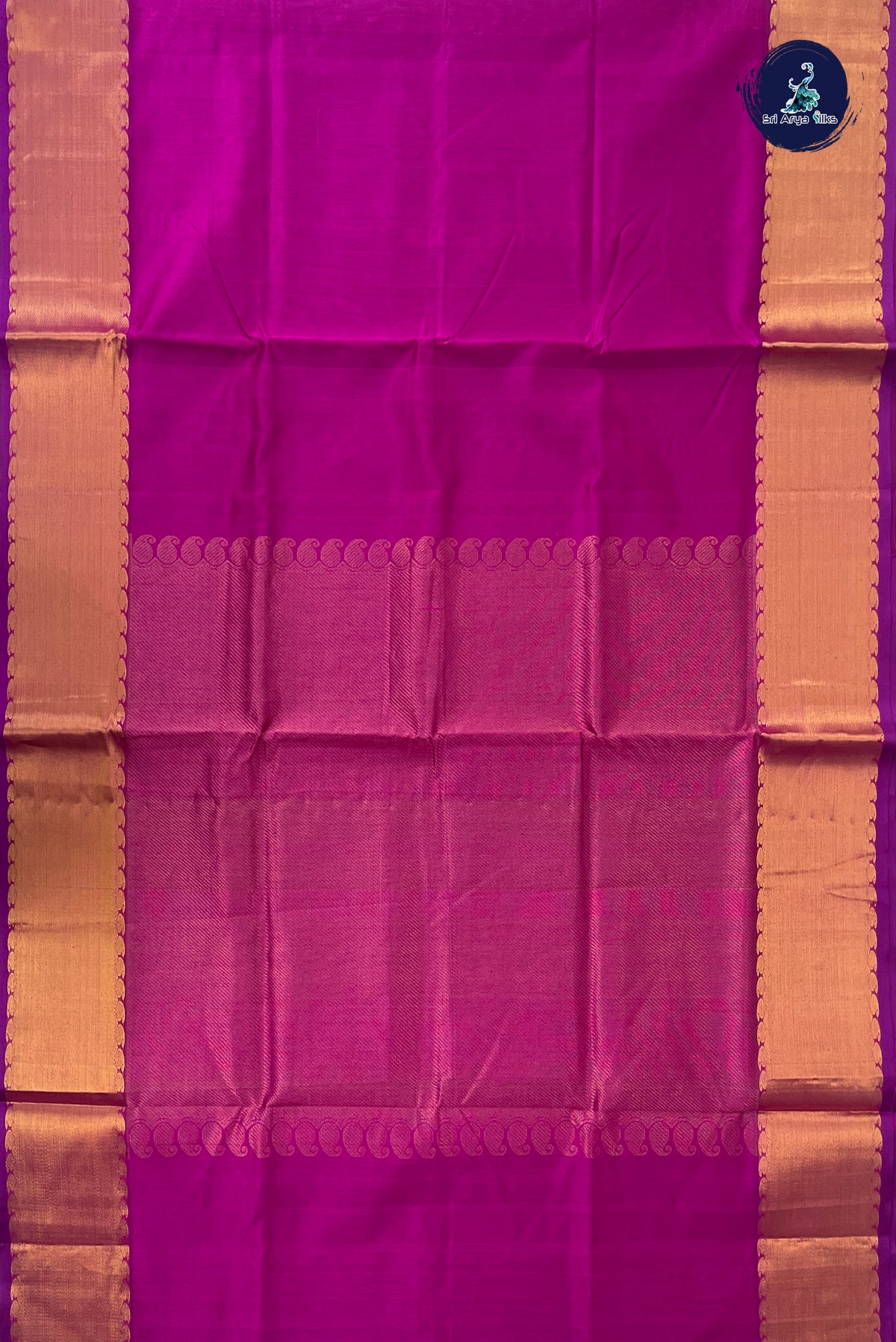 Magenta Pink Bridal Silk Cotton Saree With Plain Pattern